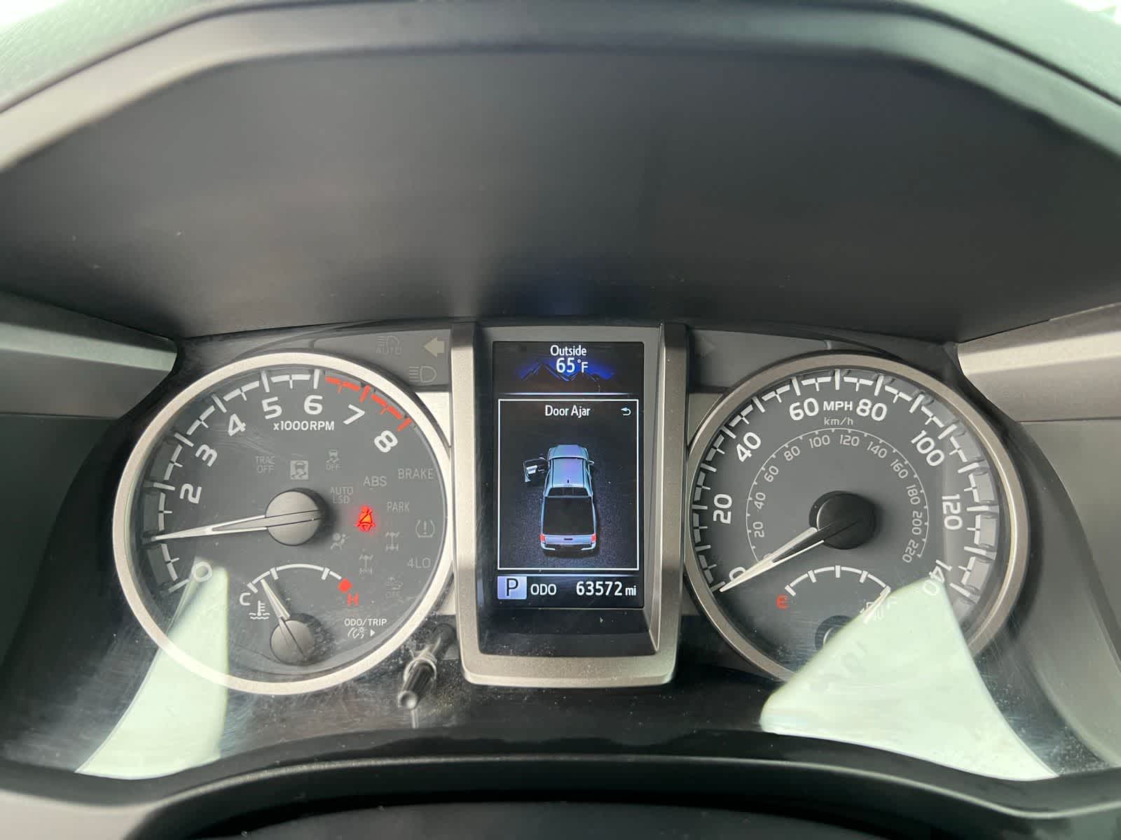 Thumbnail: 2021 Toyota Tacoma - 43