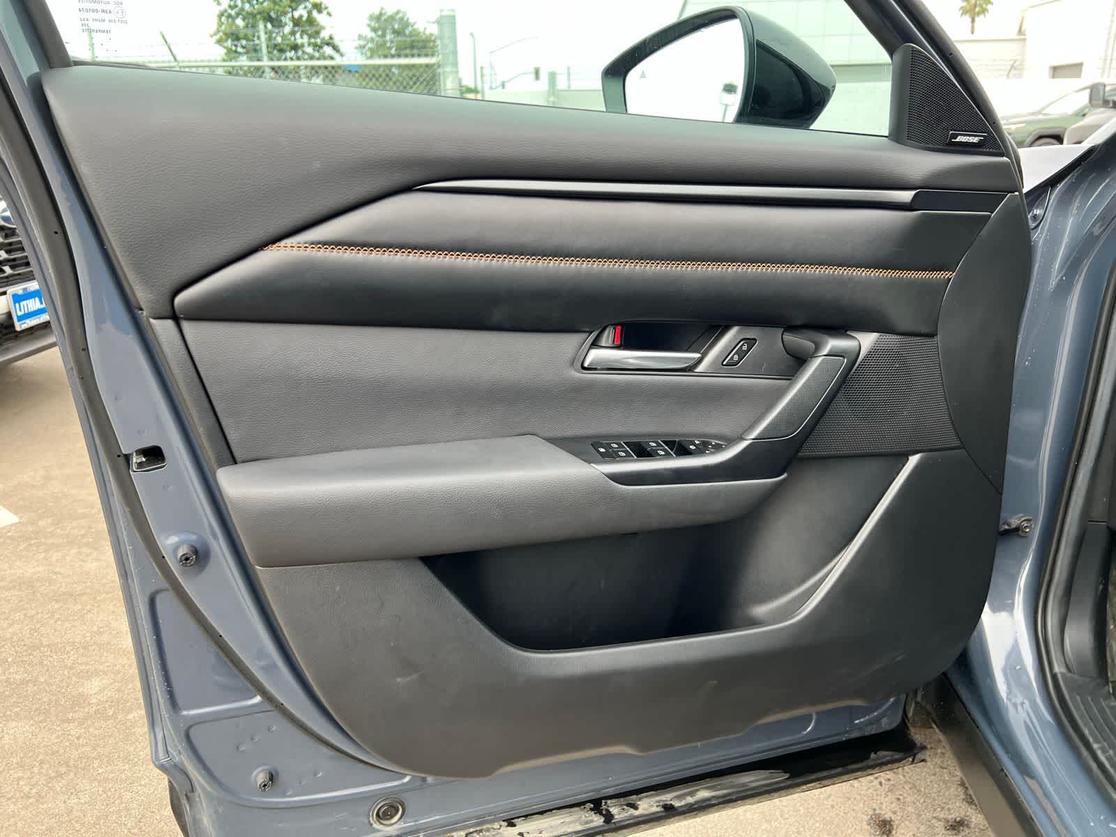 Thumbnail: 2025 Mazda CX-50 - 16