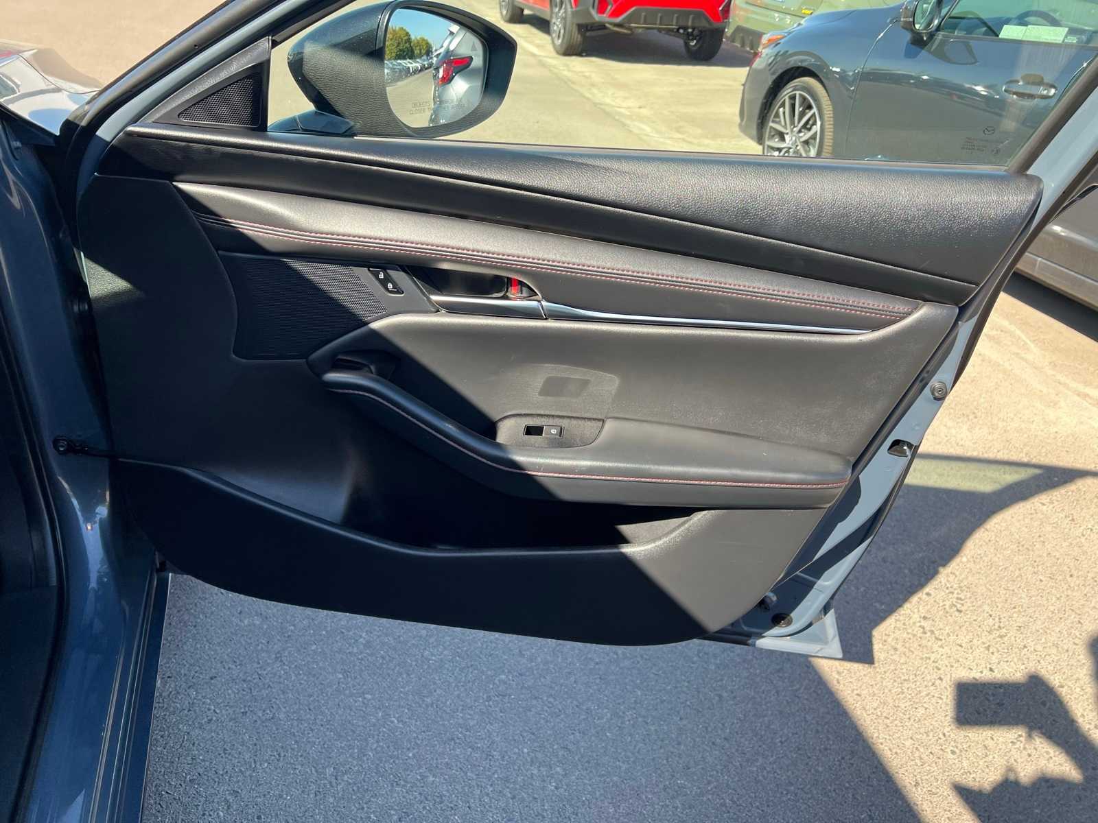 Thumbnail: 2024 Mazda Mazda3 - 28