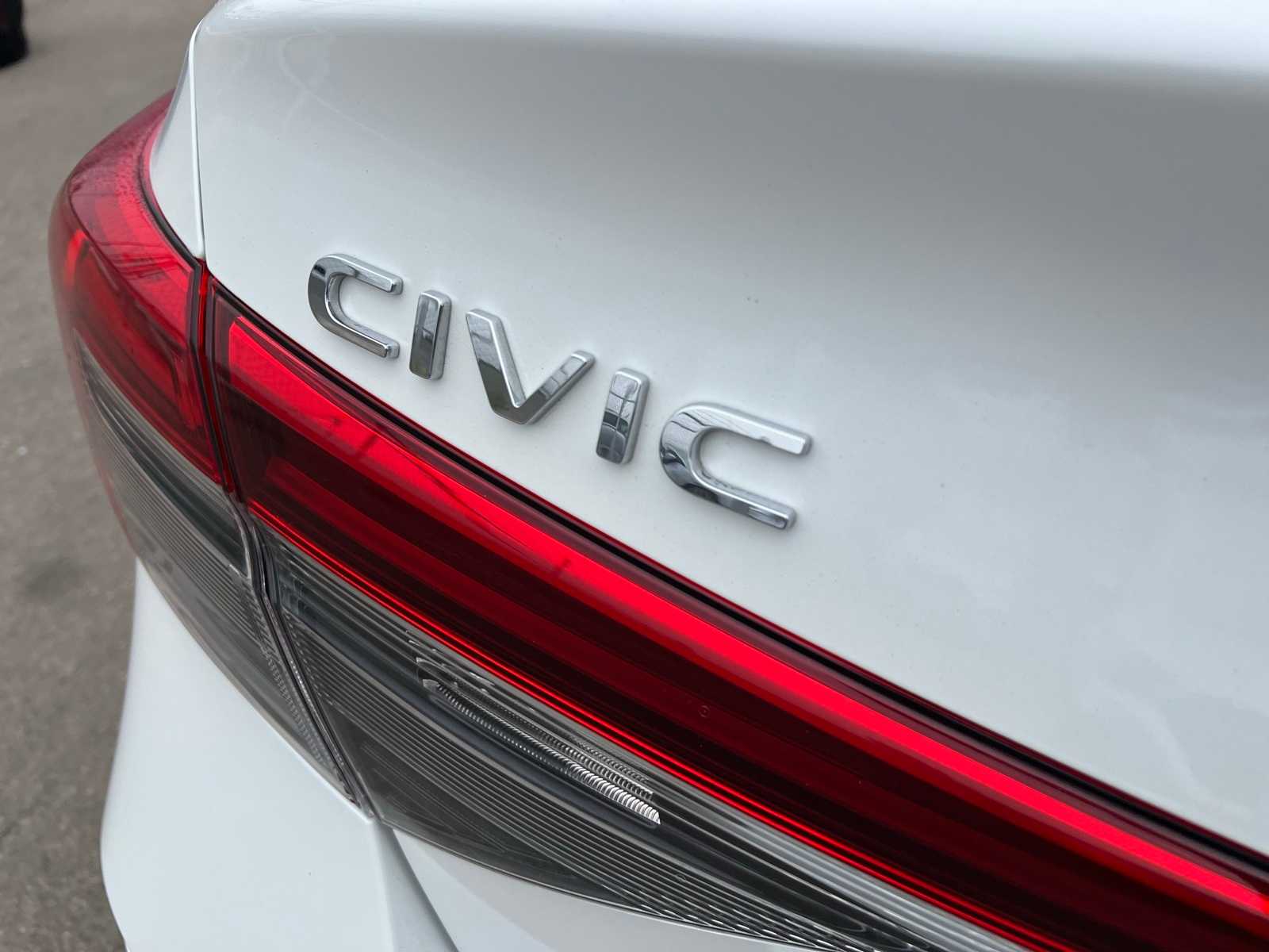 Thumbnail: 2024 Honda Civic - 5