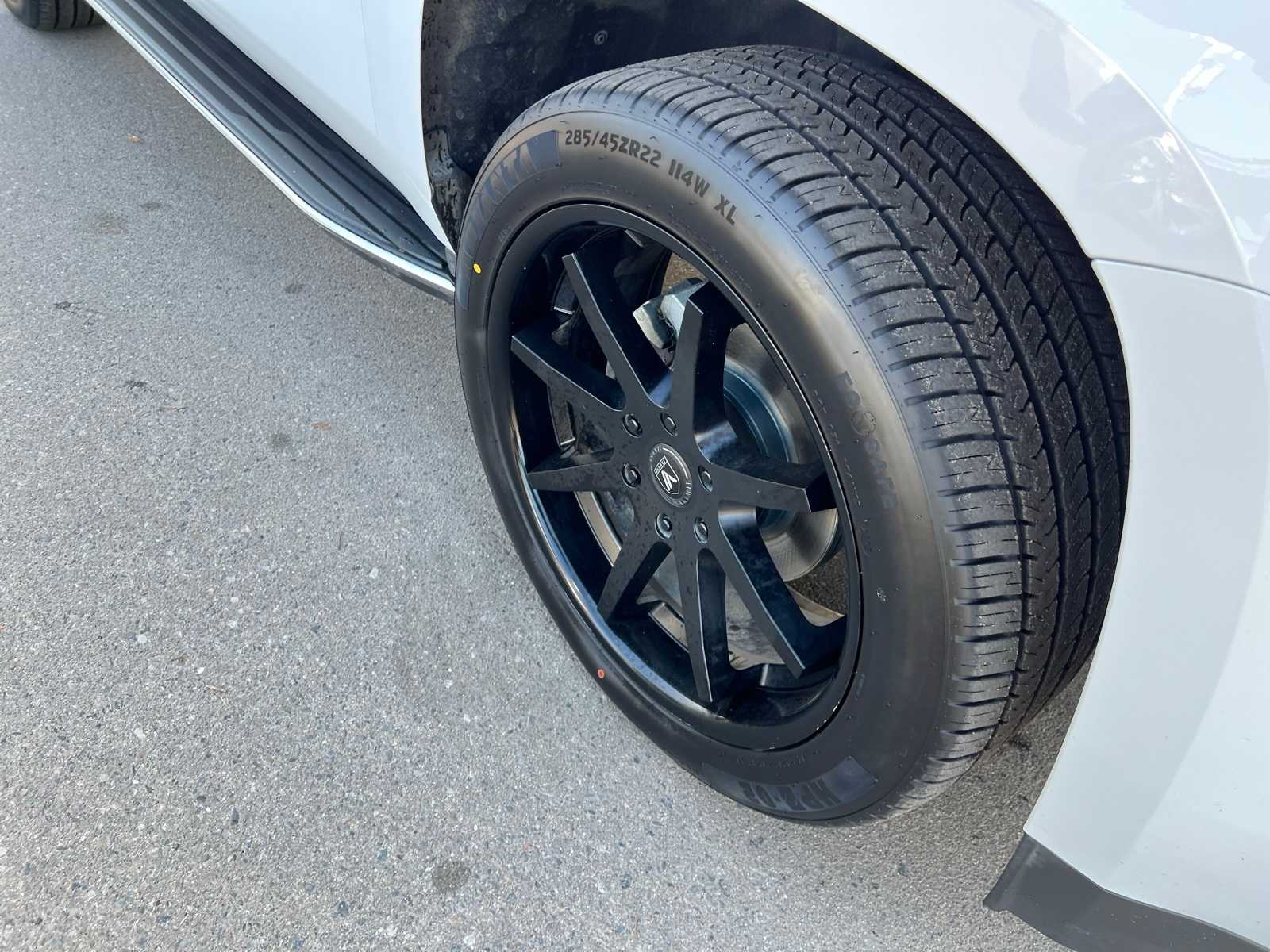 Thumbnail: 2019 GMC Yukon - 24