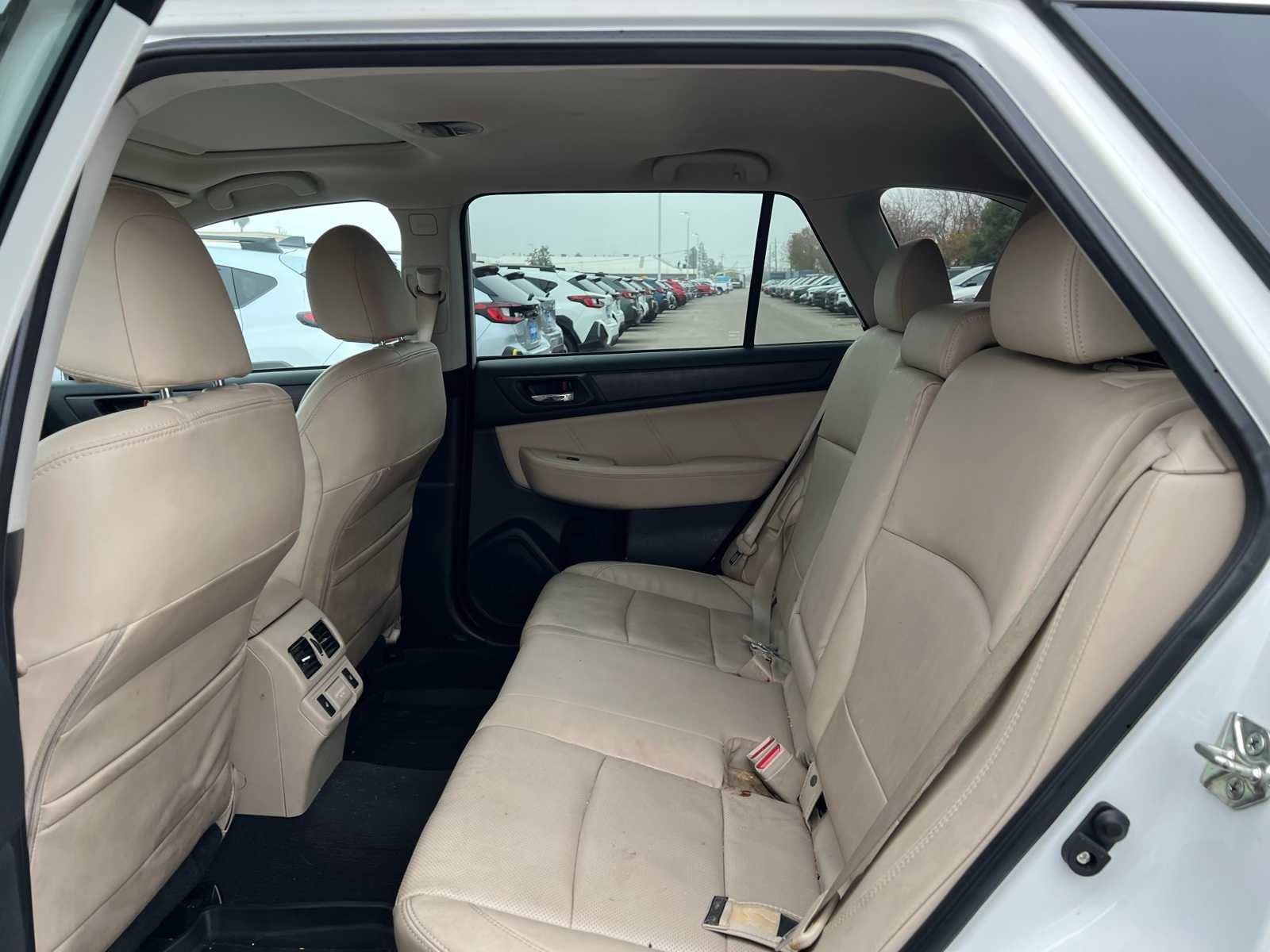 Thumbnail: 2018 Subaru Outback - 19