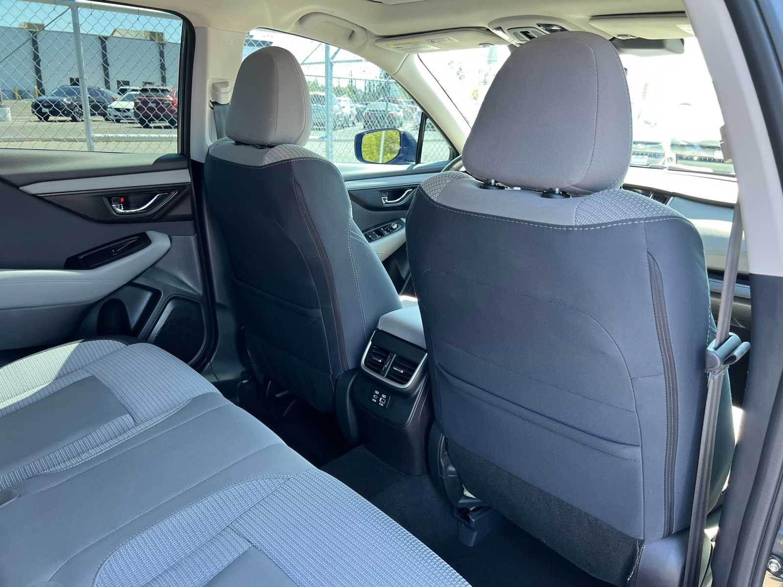 2023 Subaru Outback Premium 22