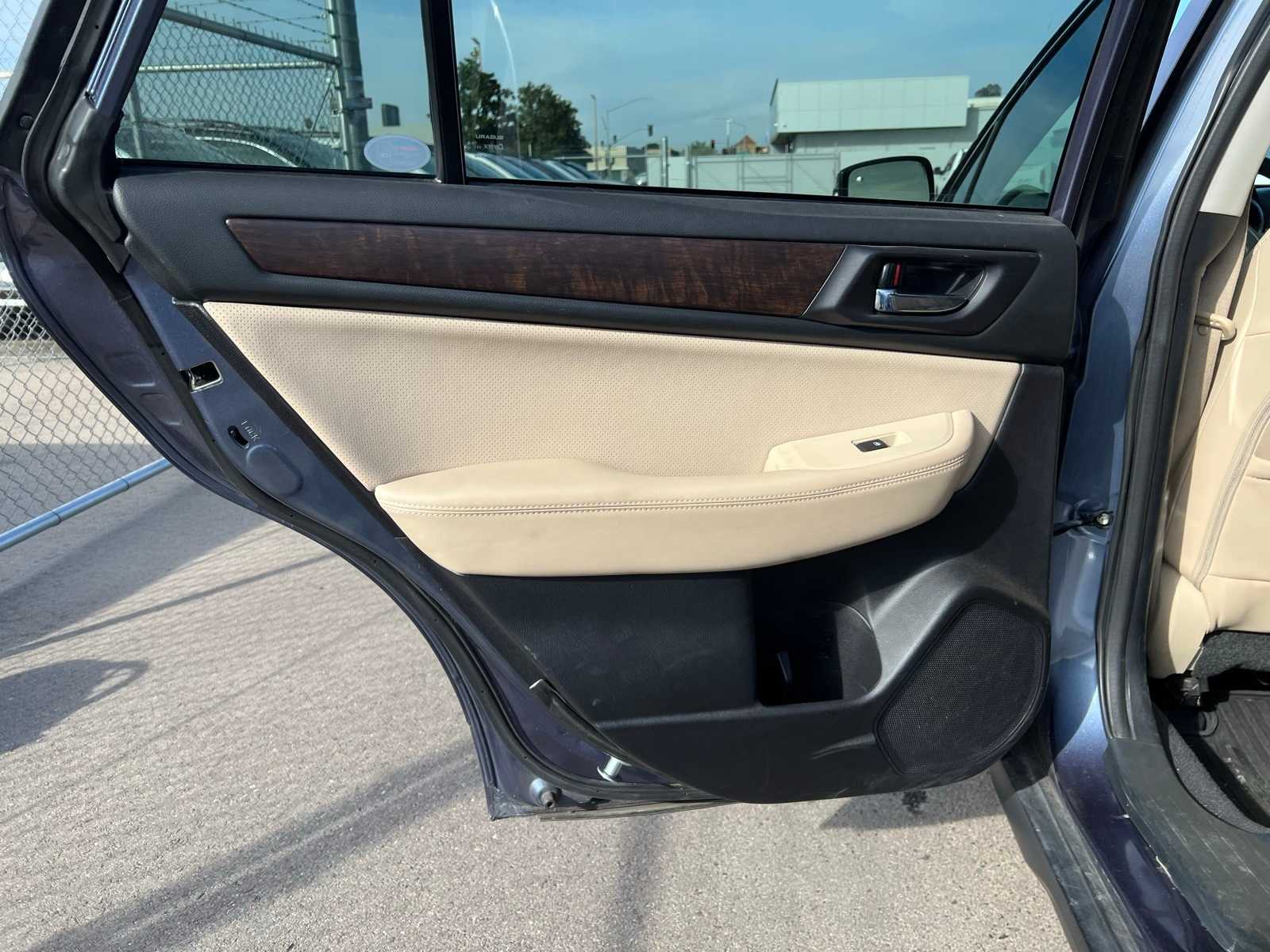 Thumbnail: 2017 Subaru Outback - 20