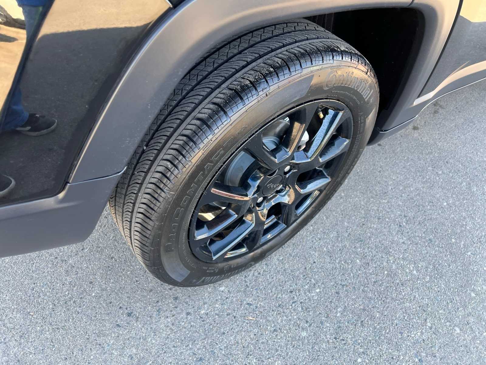 Thumbnail: 2022 Jeep Compass - 20