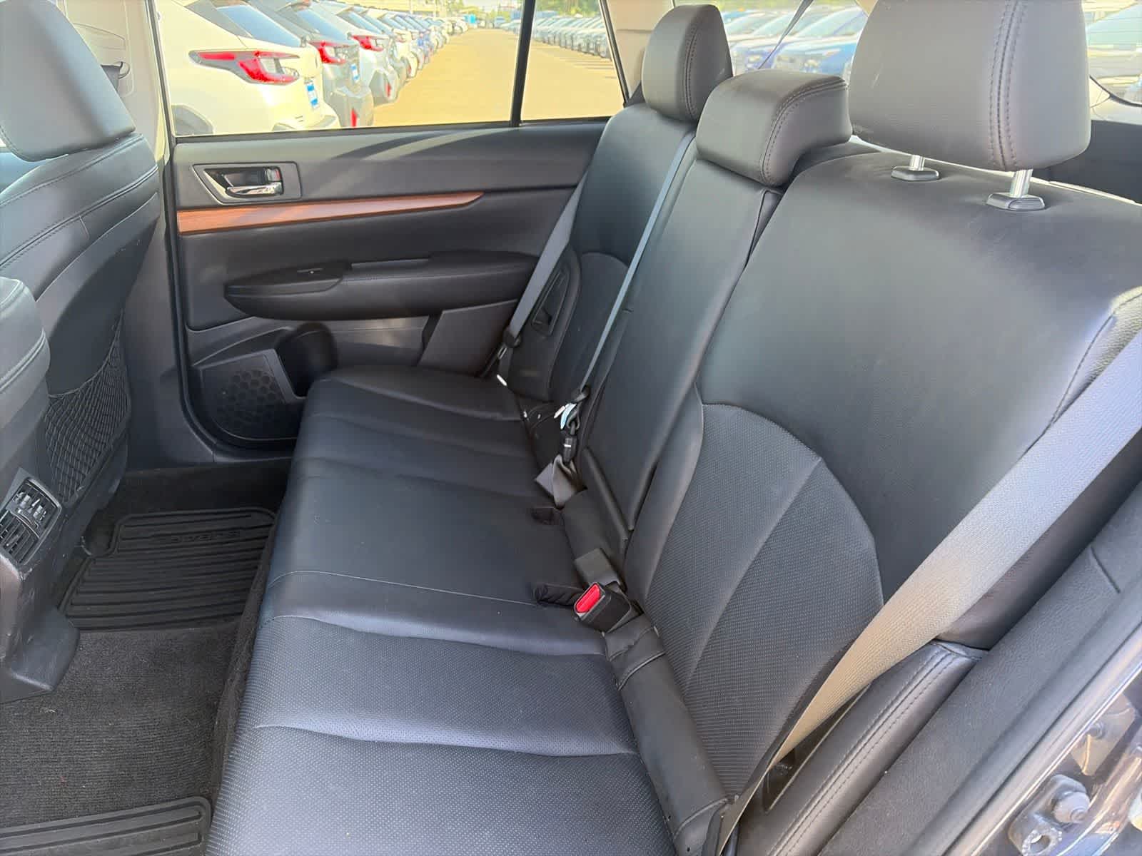 Thumbnail: 2013 Subaru Outback - 22