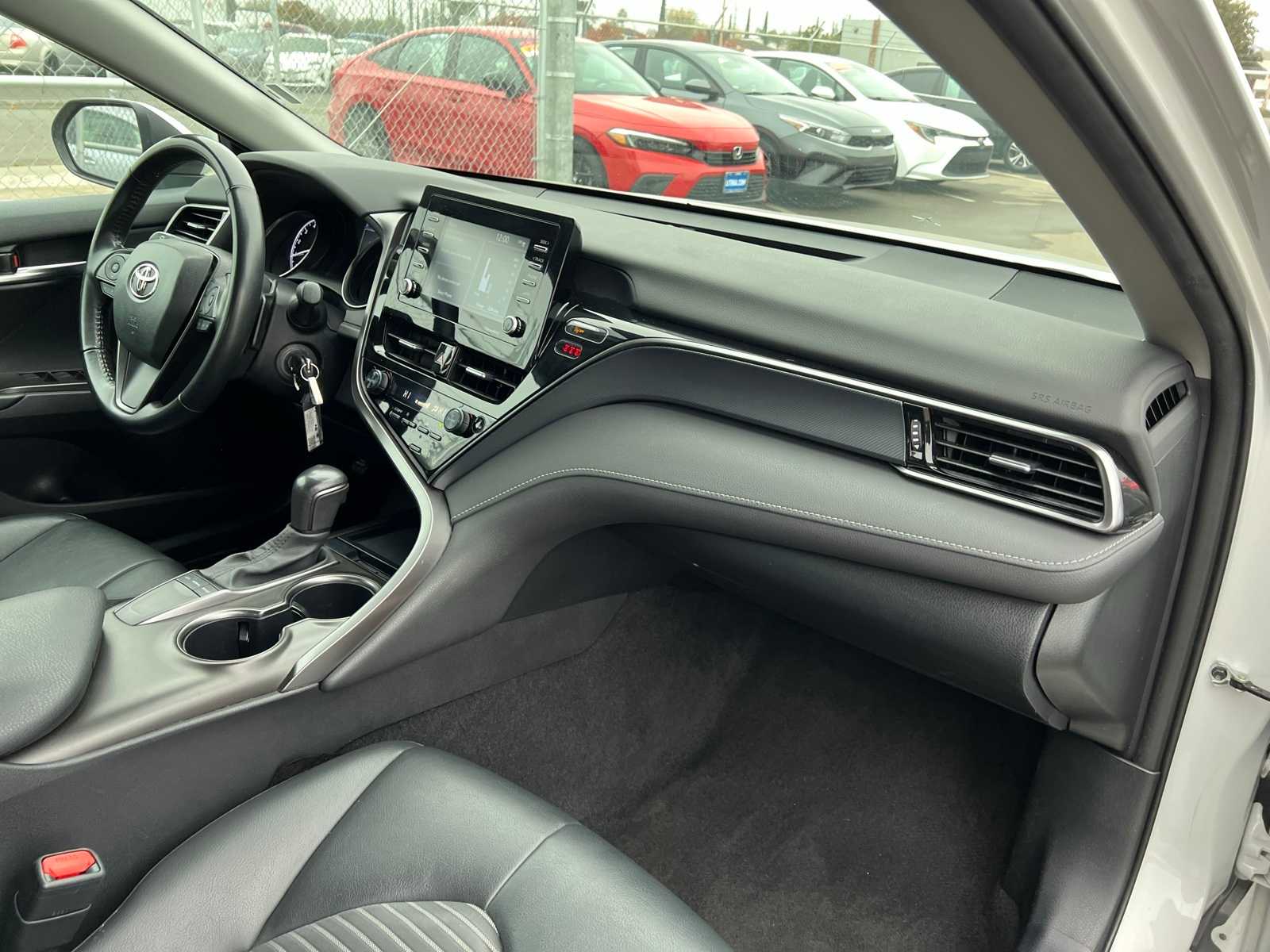 Thumbnail: 2023 Toyota Camry - 25