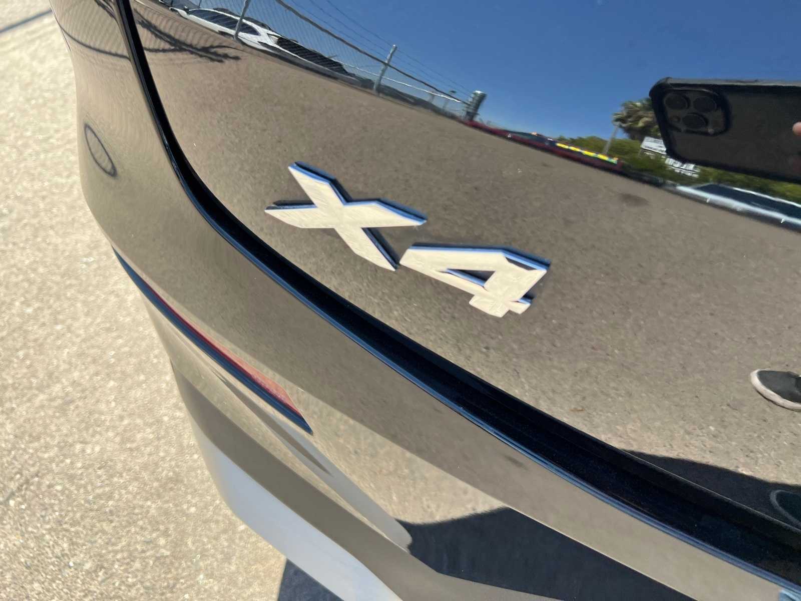 Thumbnail: 2023 BMW X4 - 5