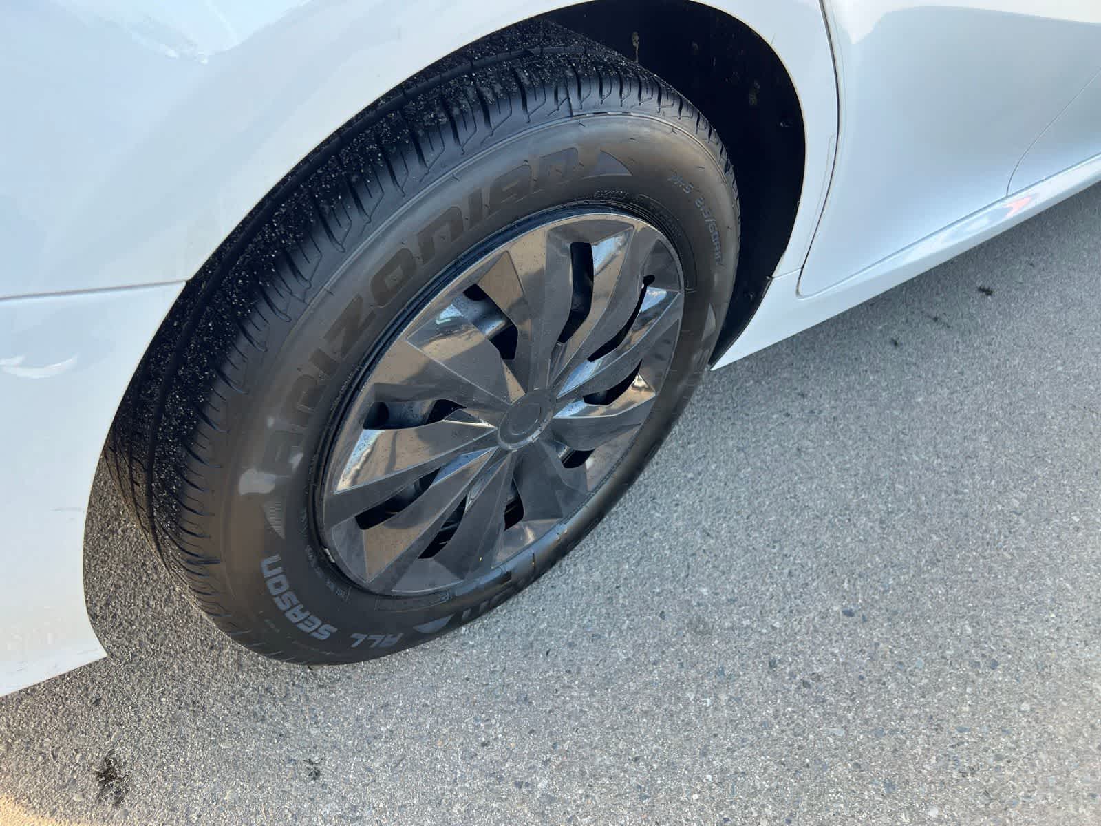 Thumbnail: 2022 Toyota Camry - 20