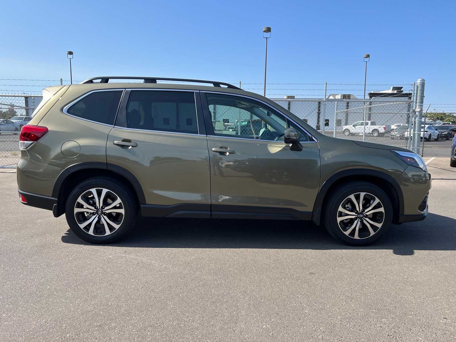Thumbnail: 2022 Subaru Forester - 10