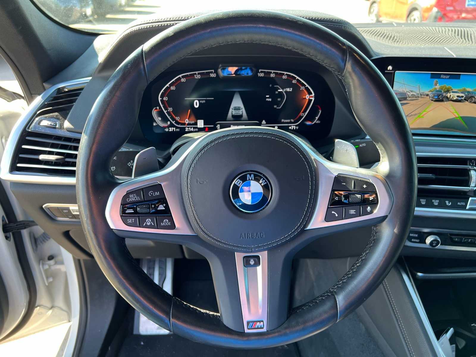 Thumbnail: 2022 BMW X6 - 30