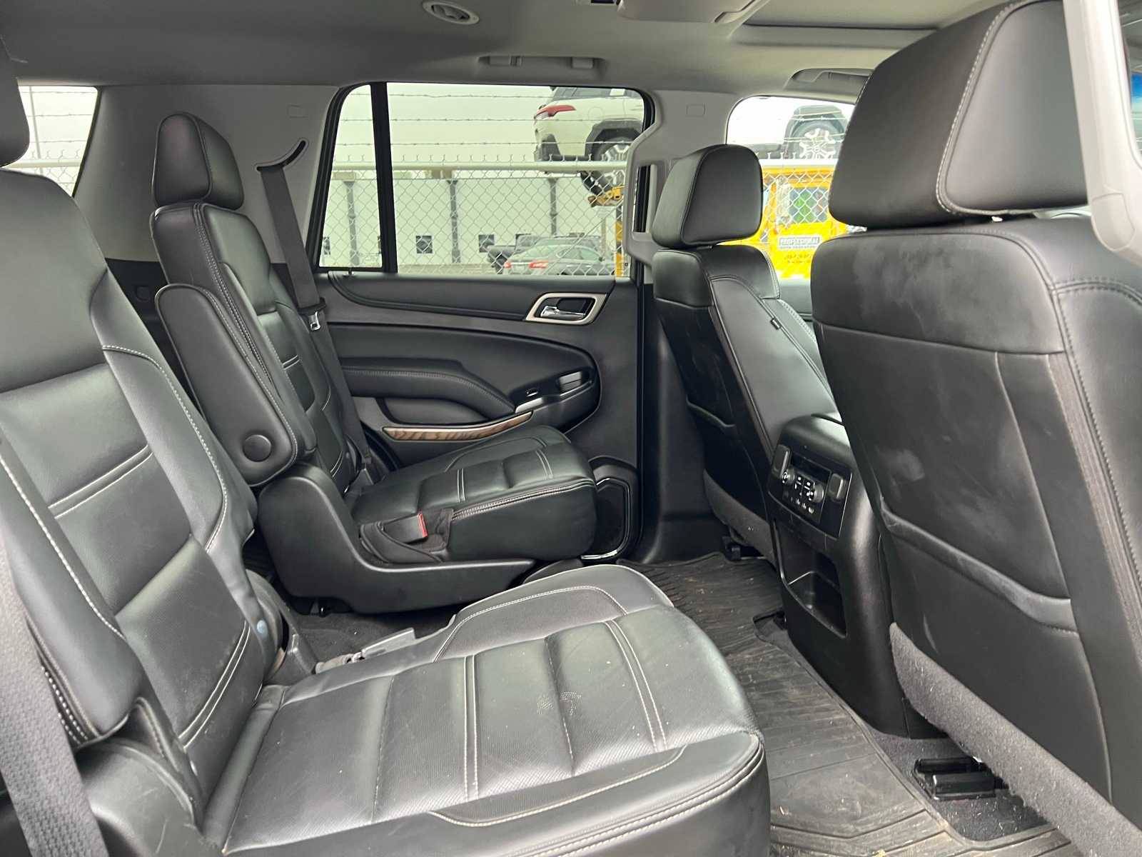 Thumbnail: 2020 GMC Yukon - 23