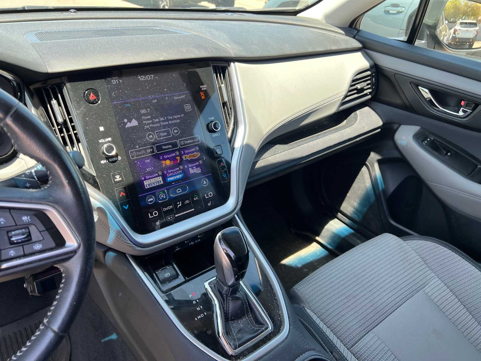 2022 Subaru Outback Premium 32