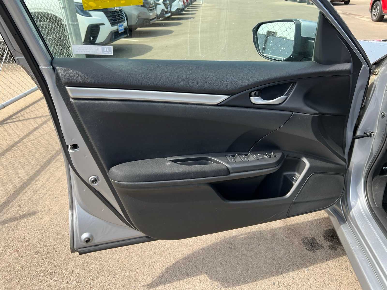 Thumbnail: 2019 Honda Civic - 15