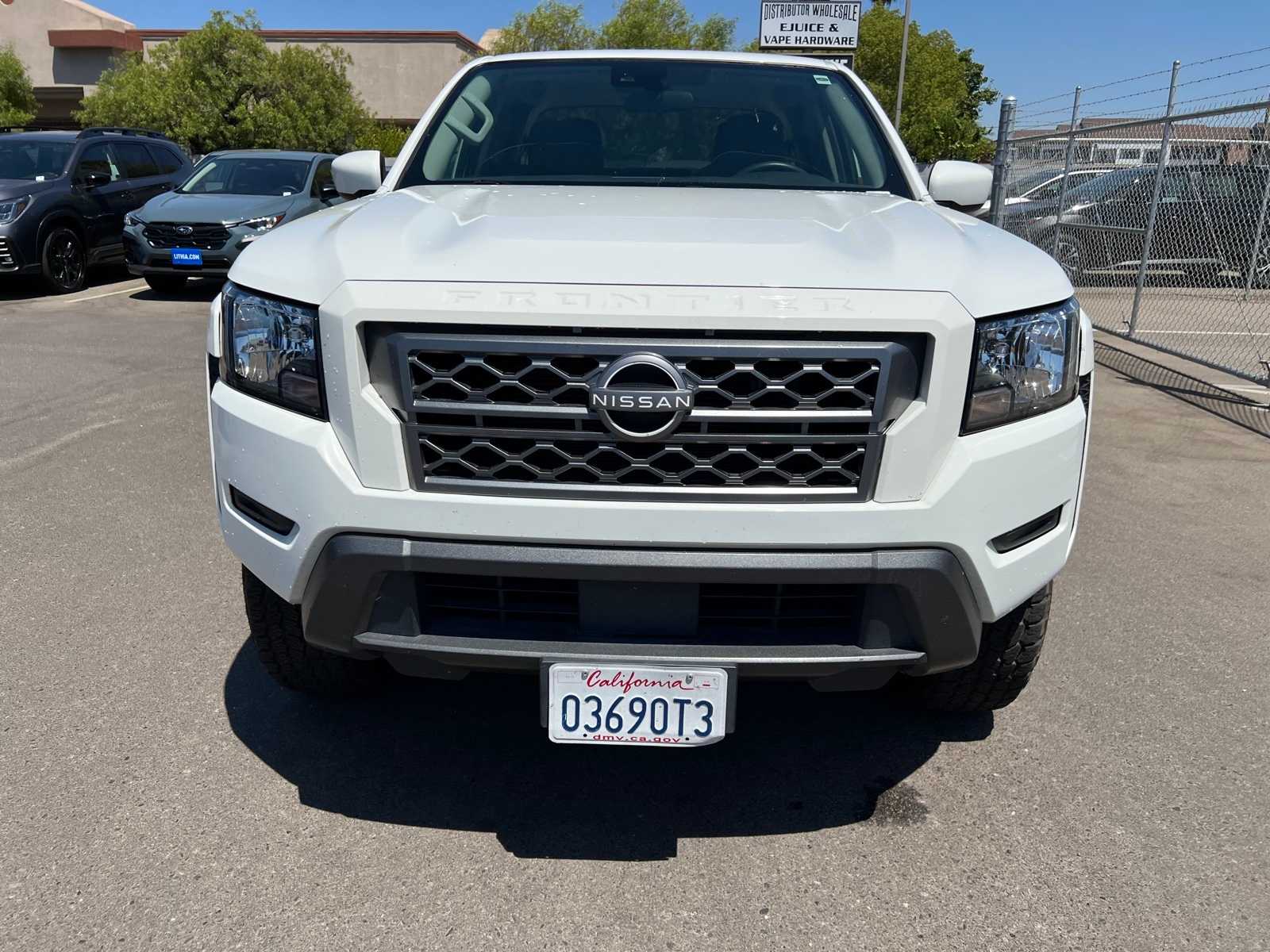 Thumbnail: 2023 Nissan Frontier - 10