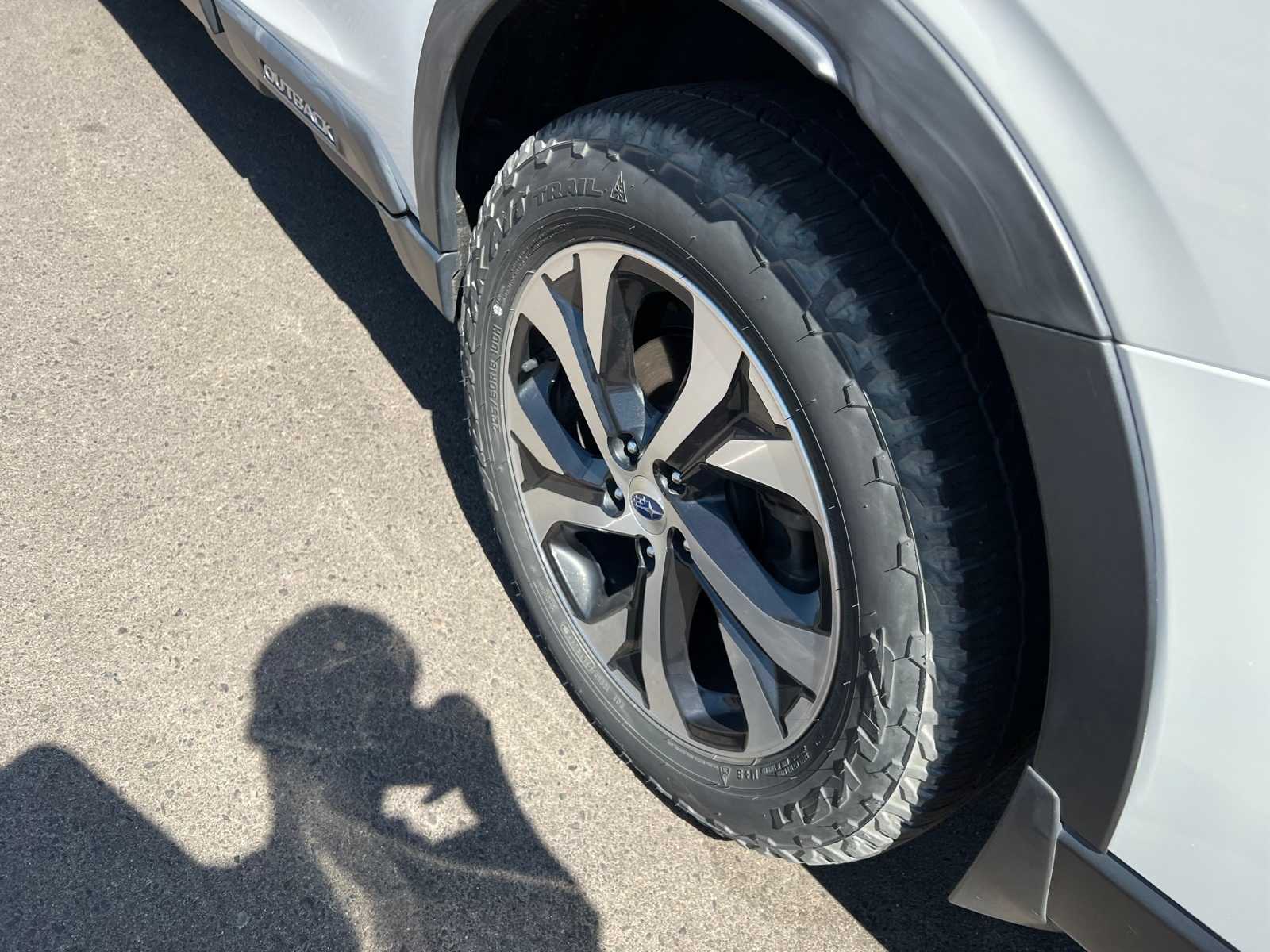 Thumbnail: 2020 Subaru Outback - 17