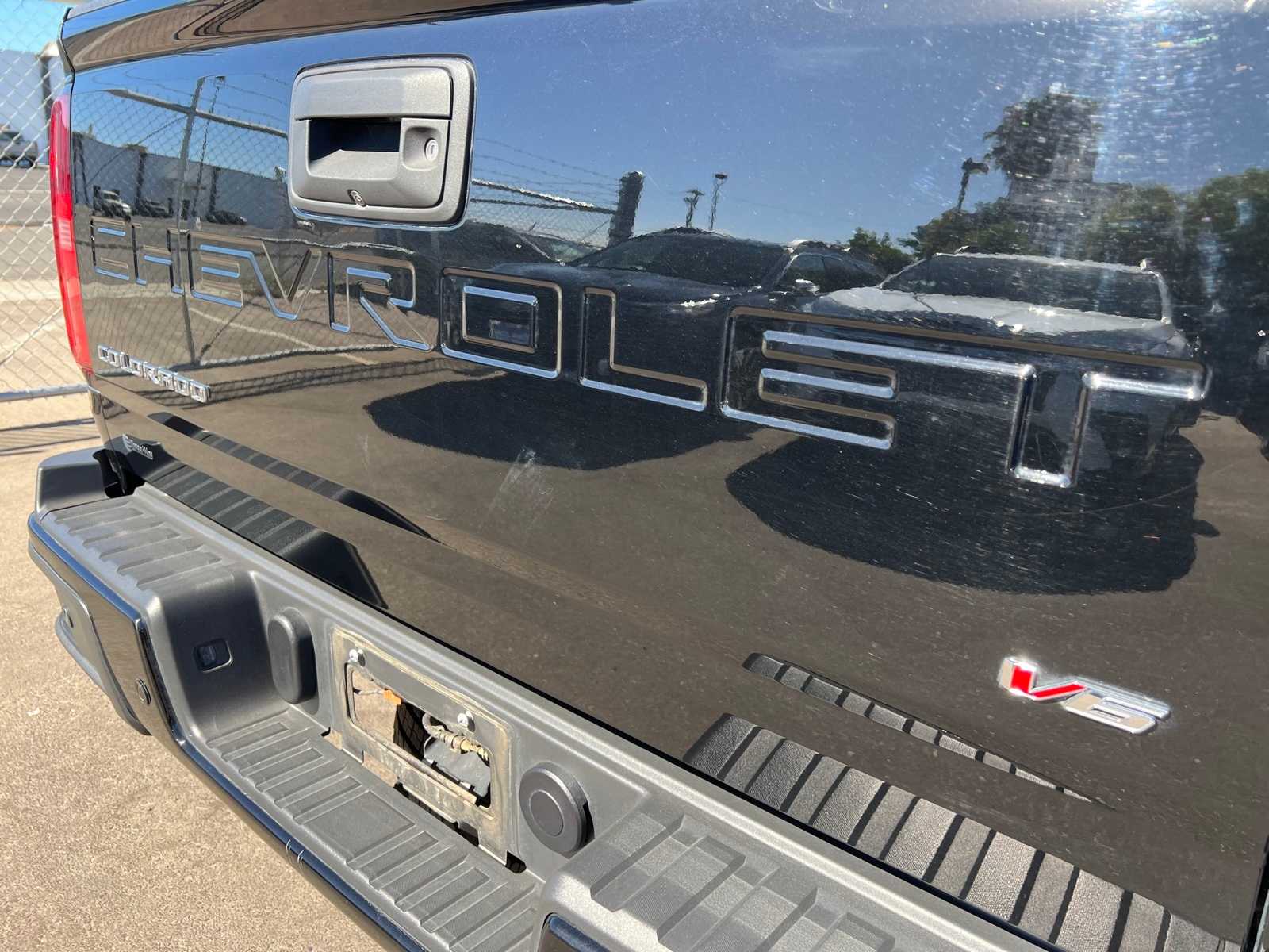 Thumbnail: 2021 Chevrolet Colorado - 6