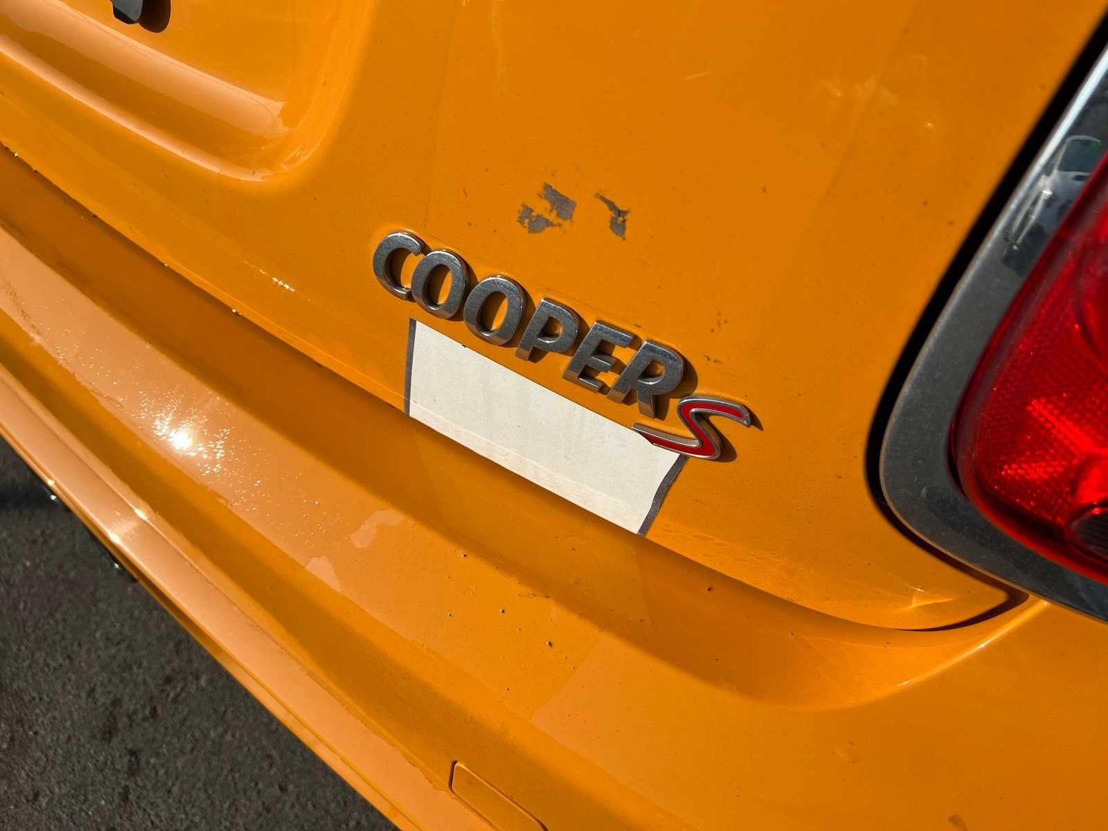 Thumbnail: 2017 MINI Cooper Hardtop - 6