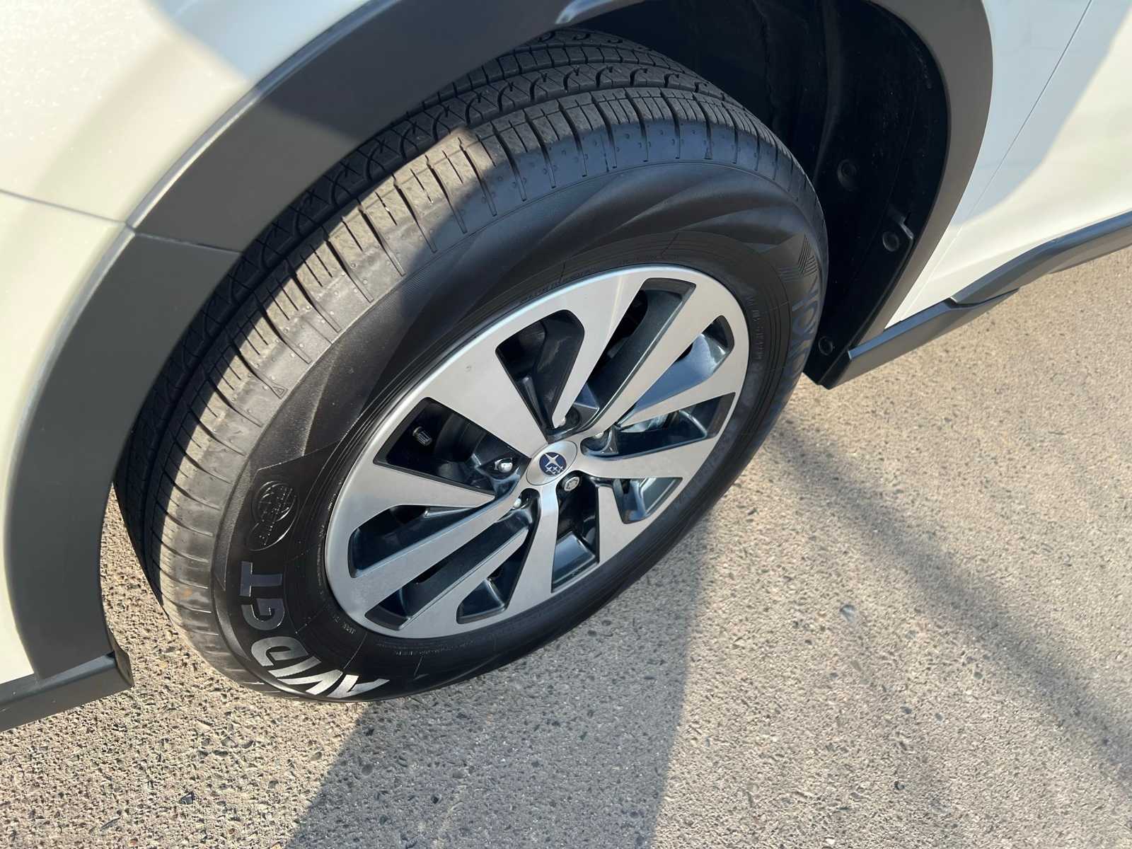 Thumbnail: 2022 Subaru Outback - 13