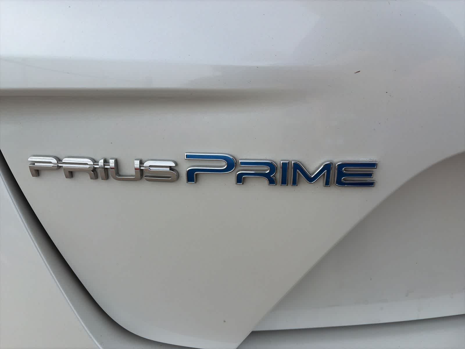 Thumbnail: 2018 Toyota Prius Prime - 17