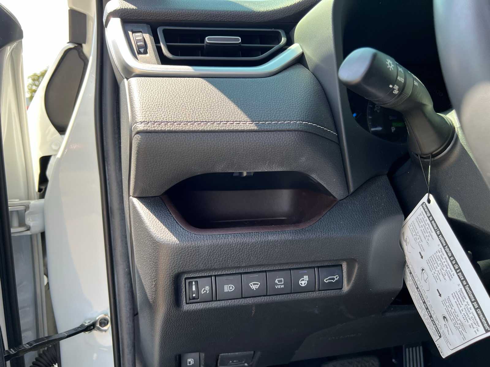 Thumbnail: 2021 Toyota RAV4 - 29
