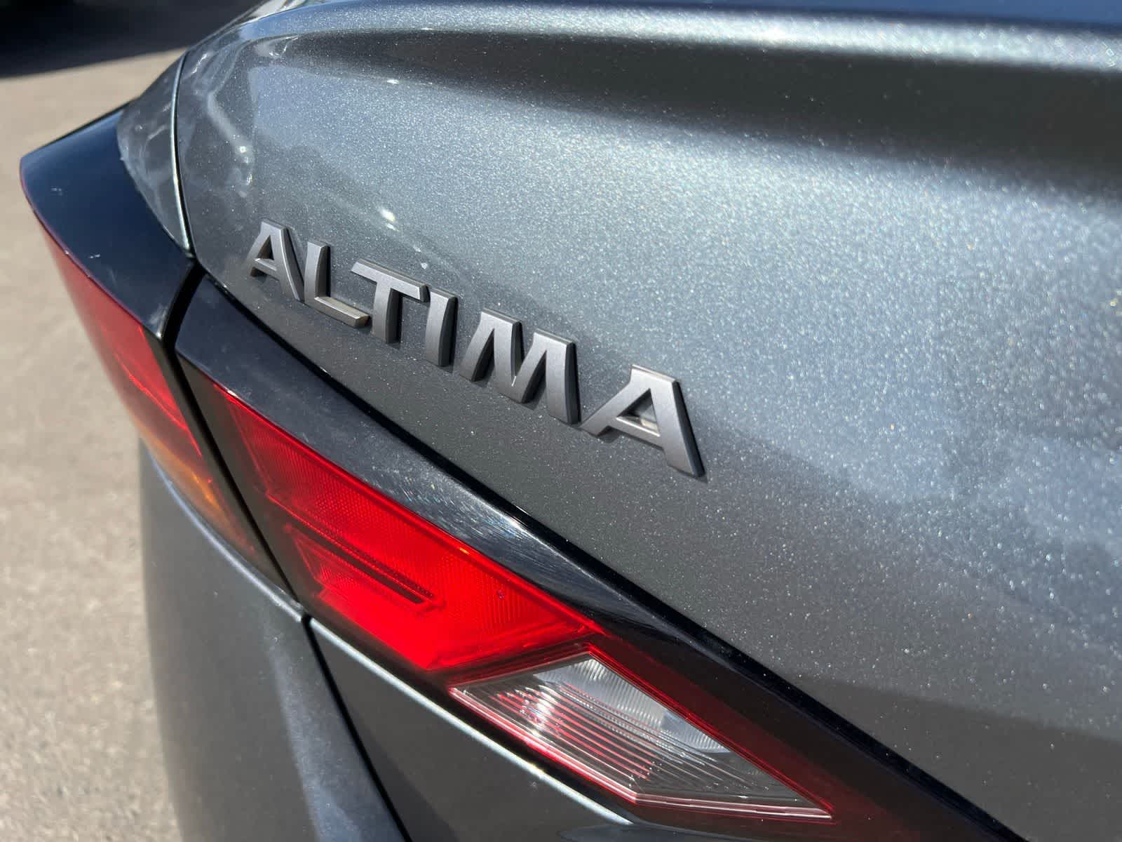 Thumbnail: 2023 Nissan Altima - 5