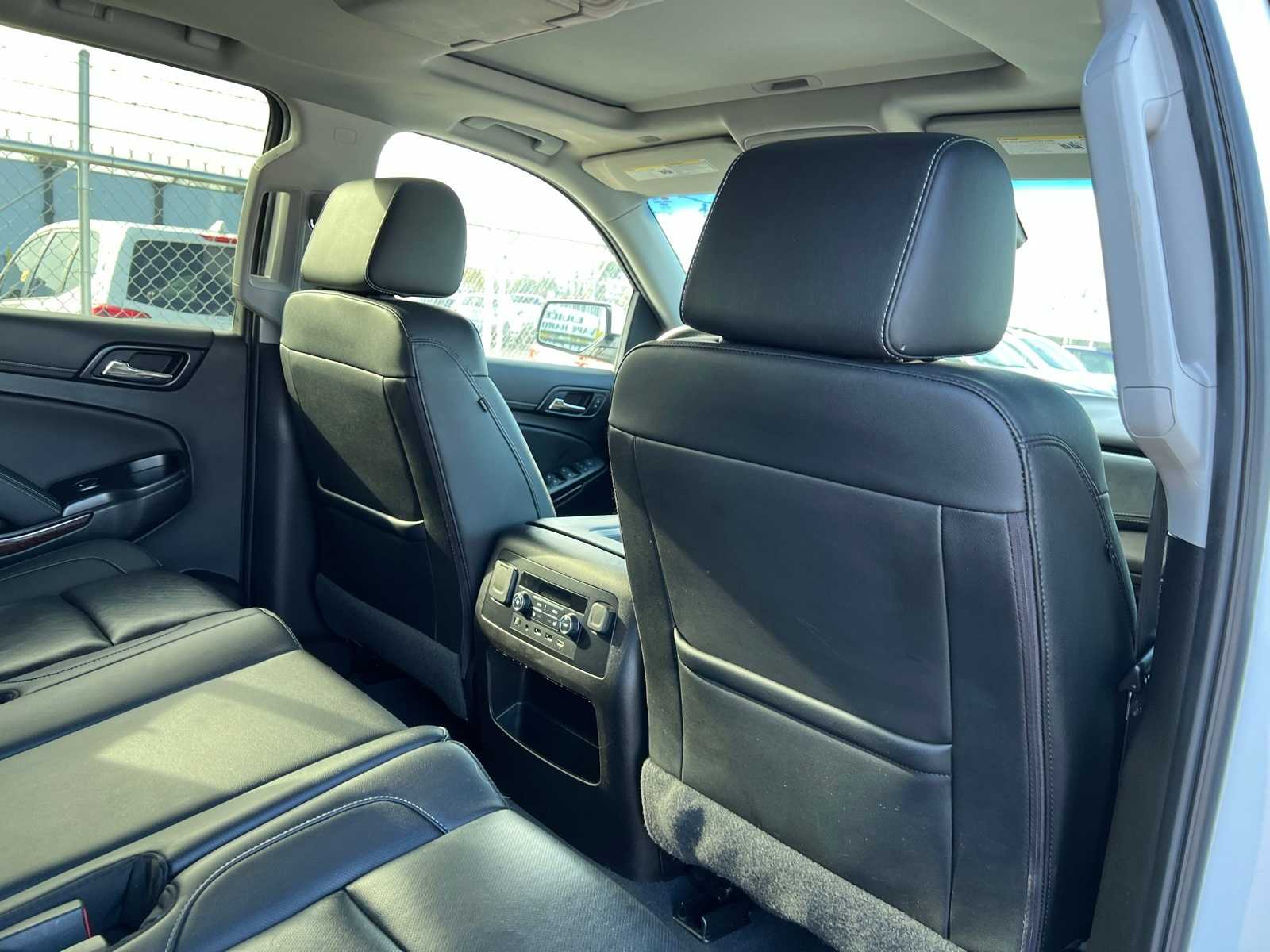 Thumbnail: 2019 GMC Yukon - 21