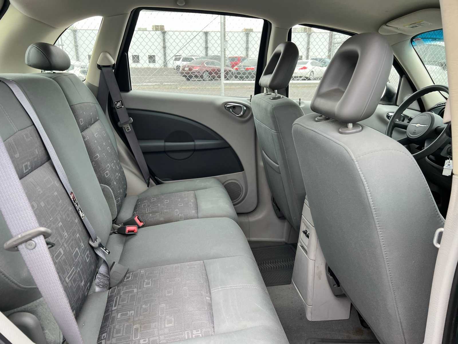 Thumbnail: 2006 Chrysler PT Cruiser - 21