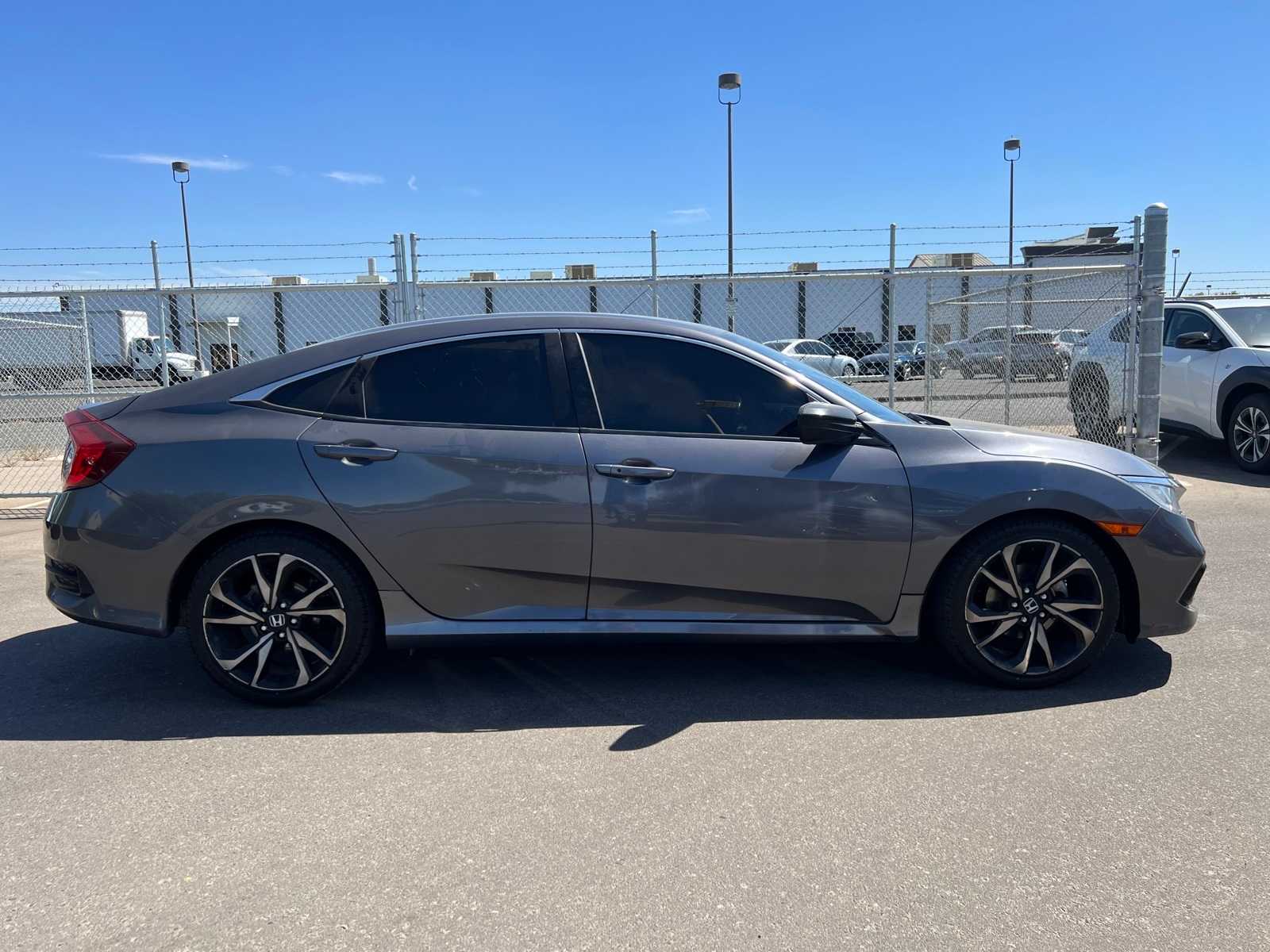 Thumbnail: 2019 Honda Civic - 10