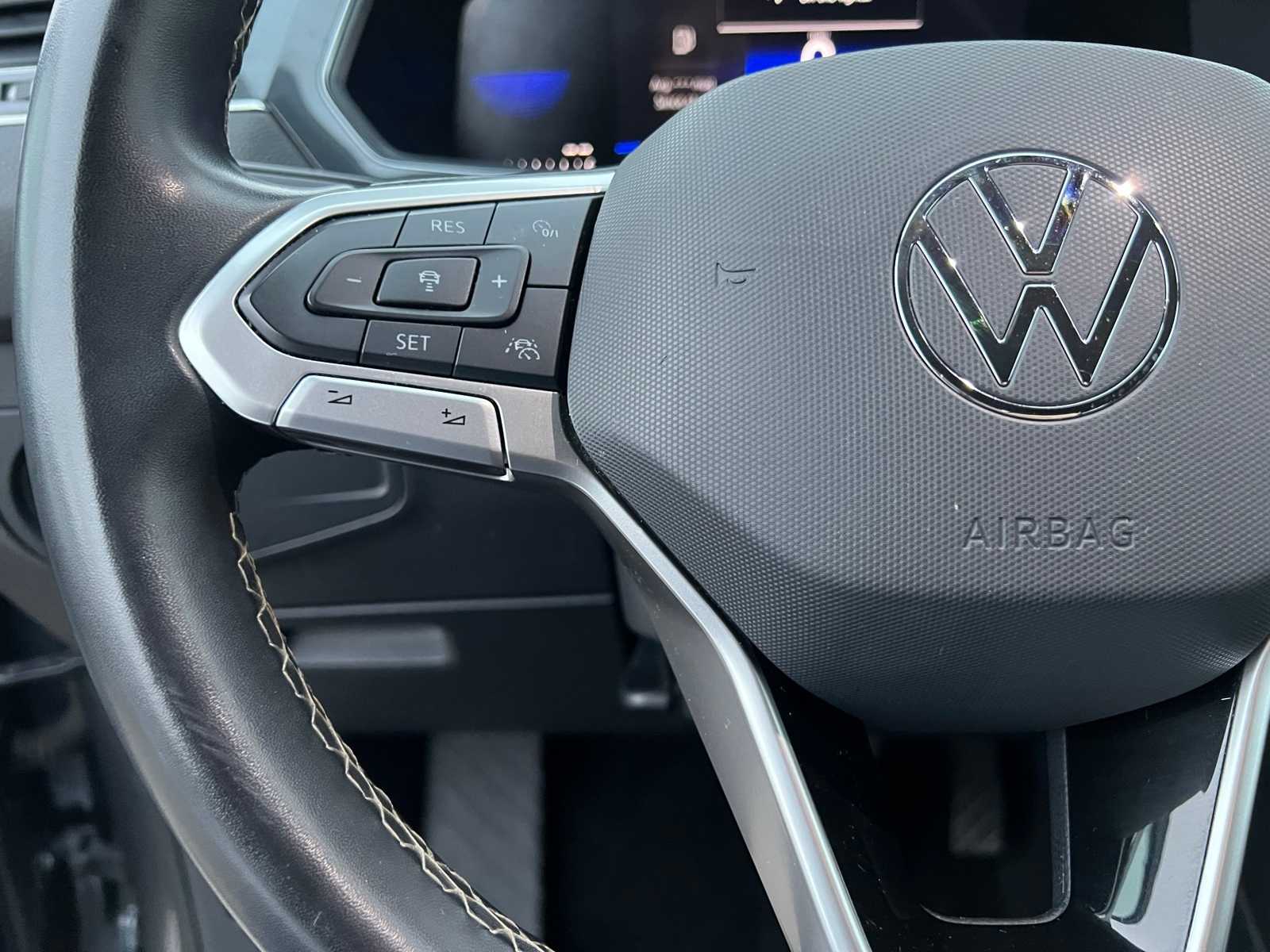 Thumbnail: 2024 Volkswagen Tiguan - 34