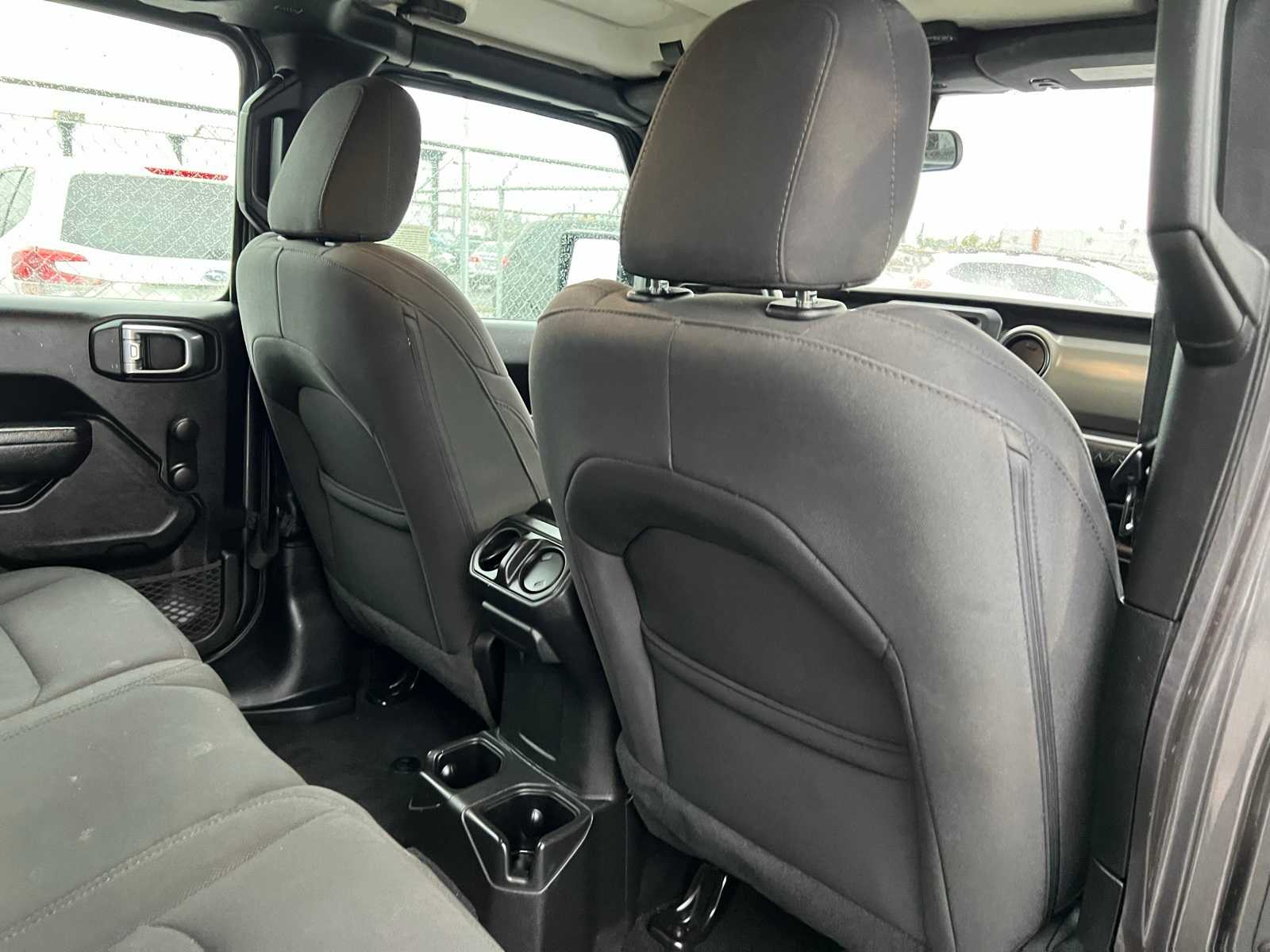 Thumbnail: 2022 Jeep Wrangler - 19