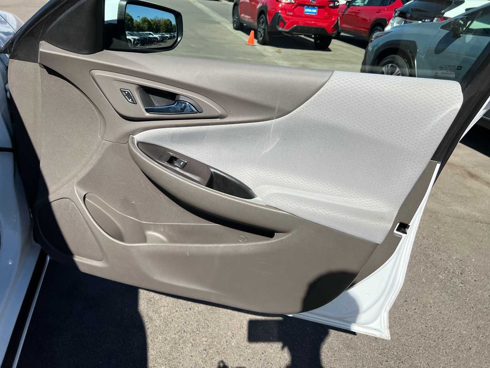 Thumbnail: 2019 Chevrolet Malibu - 27