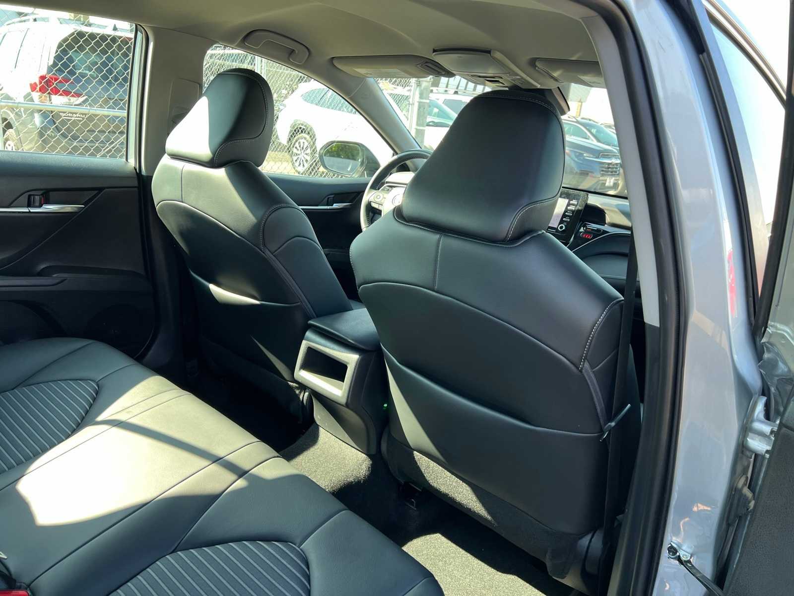 Thumbnail: 2023 Toyota Camry - 21