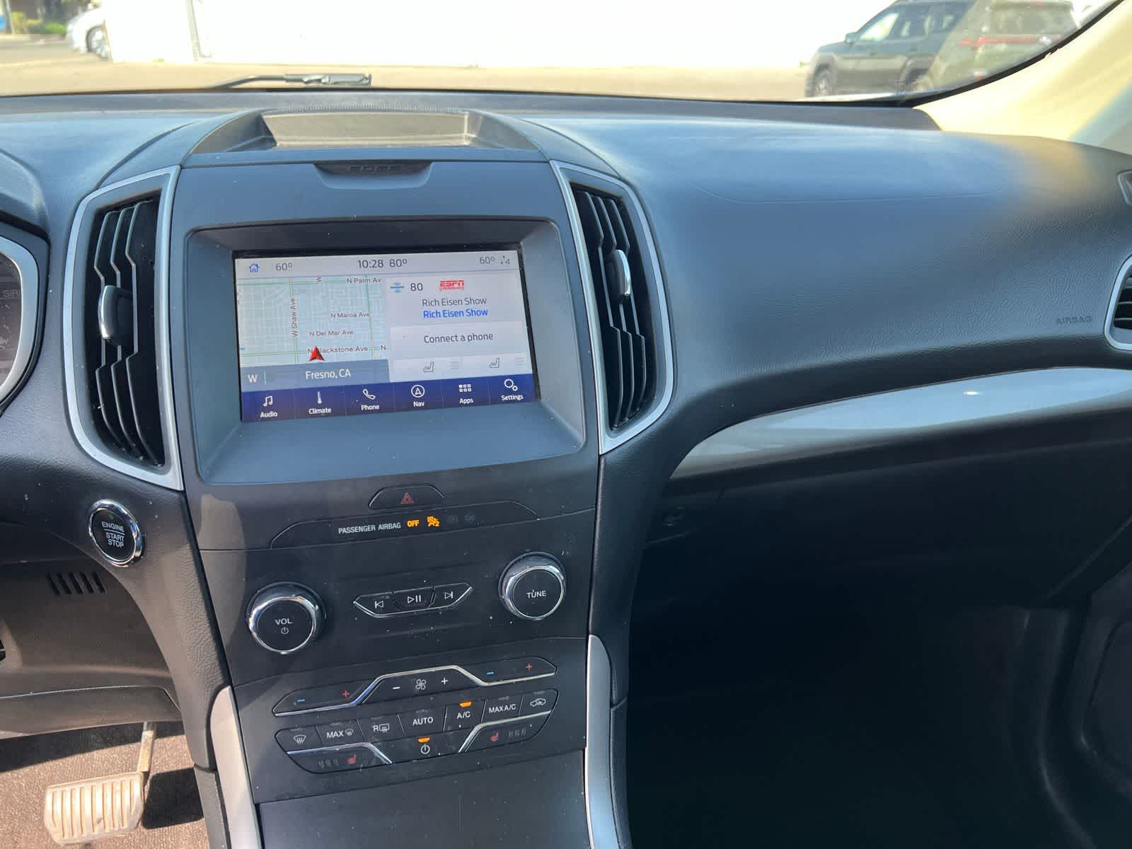 Thumbnail: 2020 Ford Edge - 31