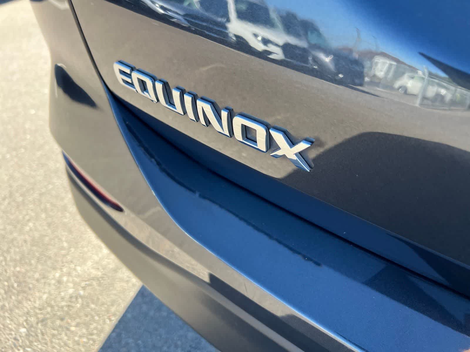 Thumbnail: 2022 Chevrolet Equinox - 5