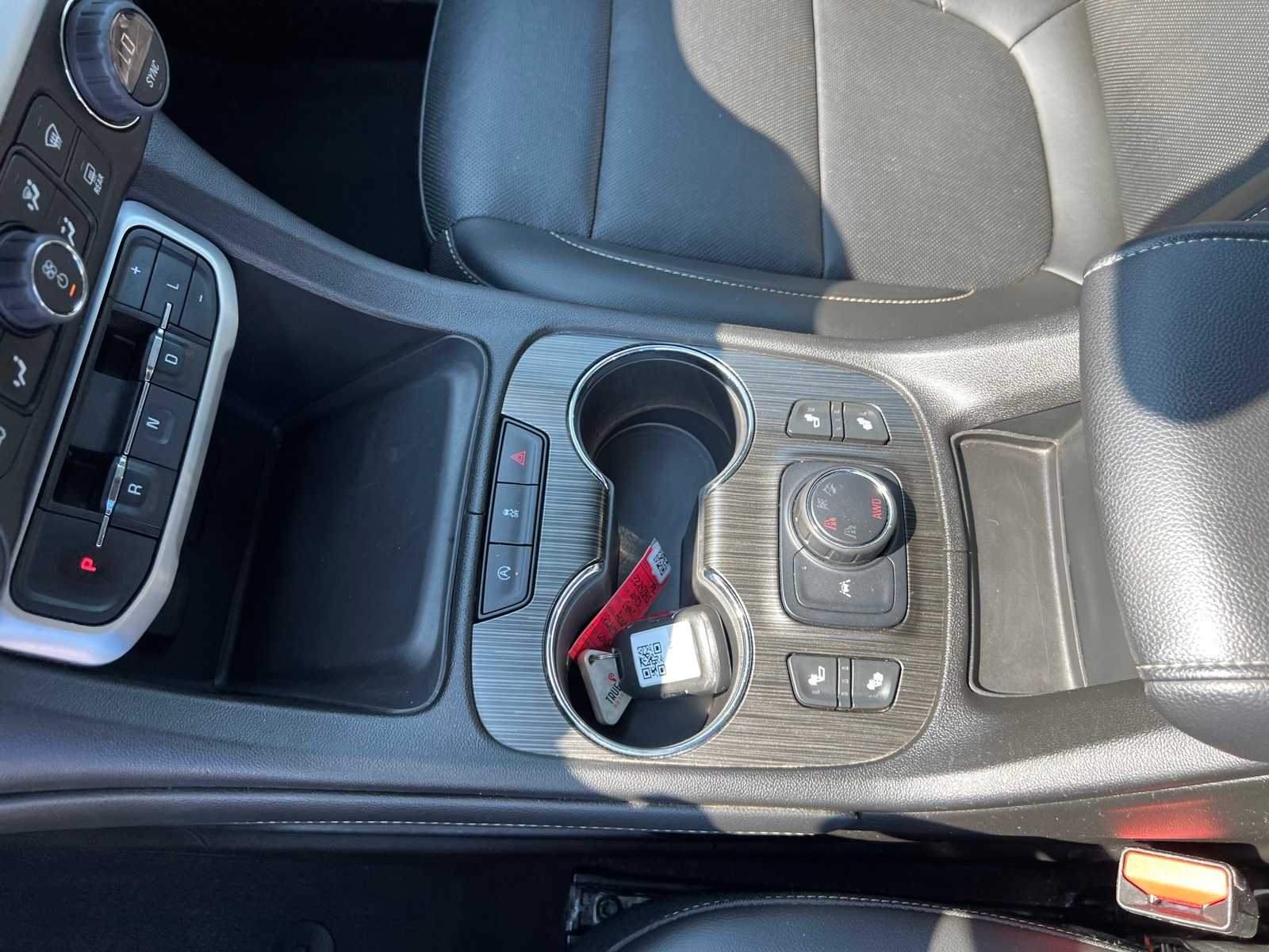 Thumbnail: 2023 GMC Acadia - 39