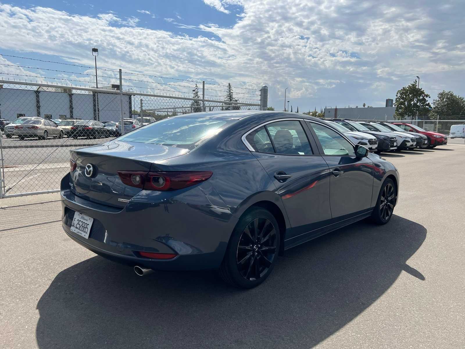 Thumbnail: 2024 Mazda Mazda3 - 9