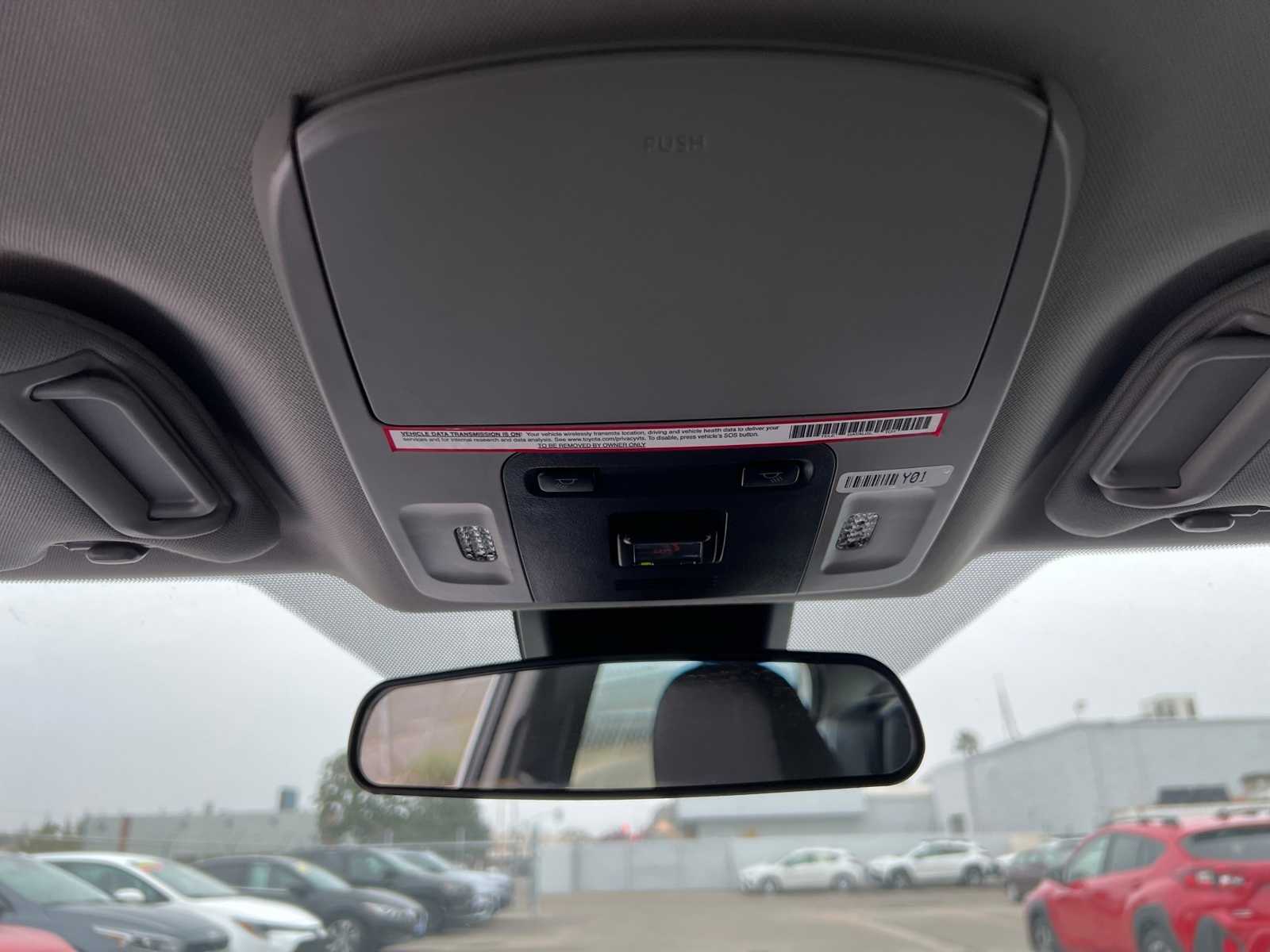 Thumbnail: 2023 Toyota Camry - 32