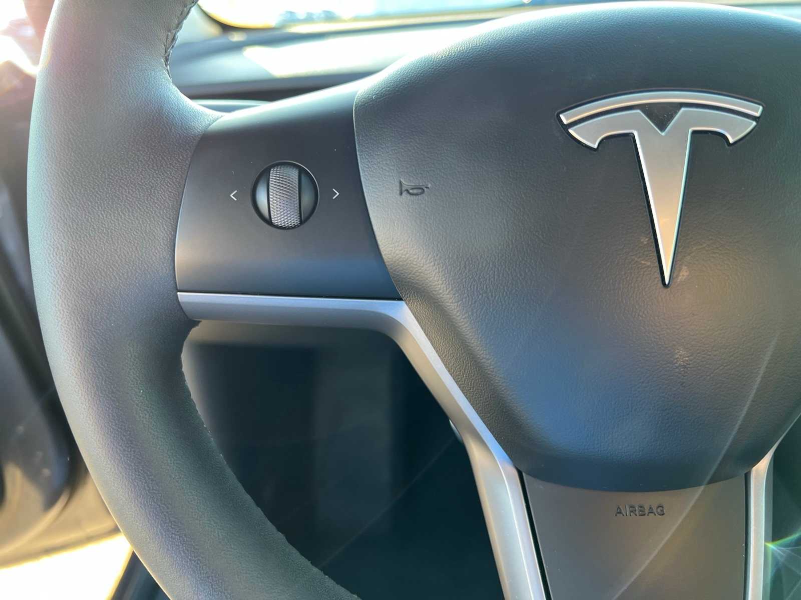 Thumbnail: 2023 Tesla Model 3 - 34