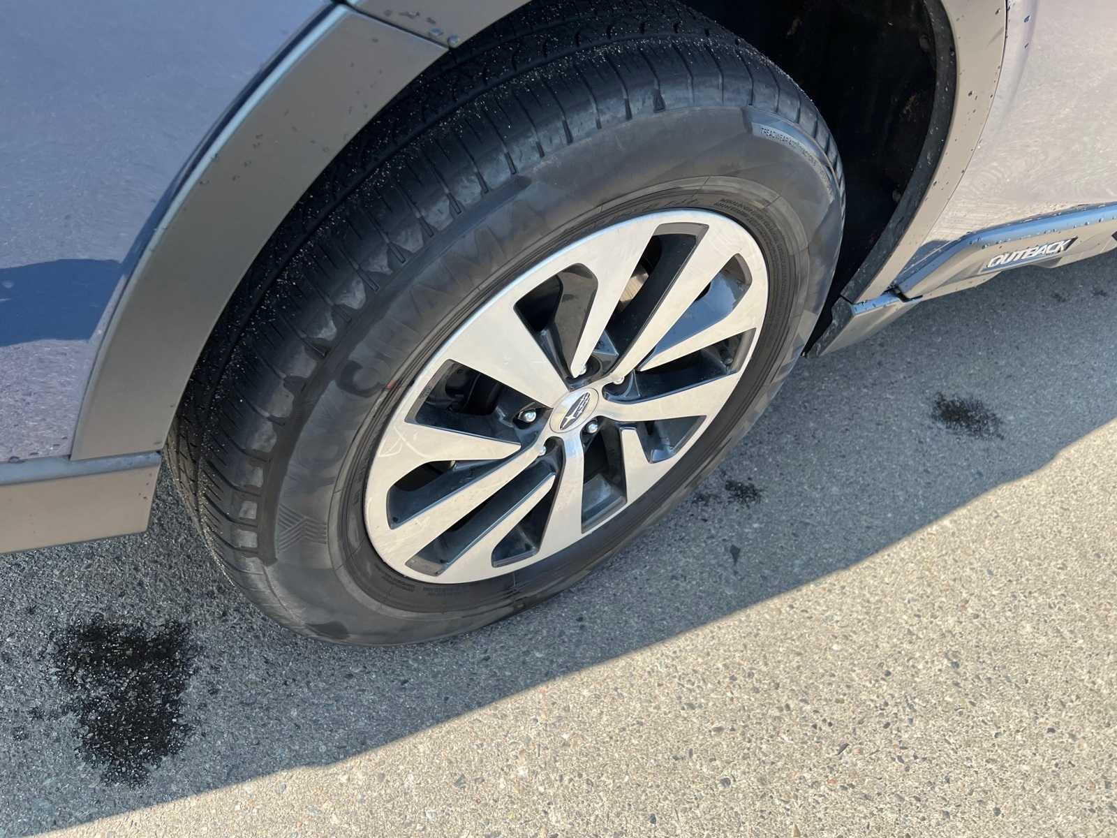 Thumbnail: 2022 Subaru Outback - 21