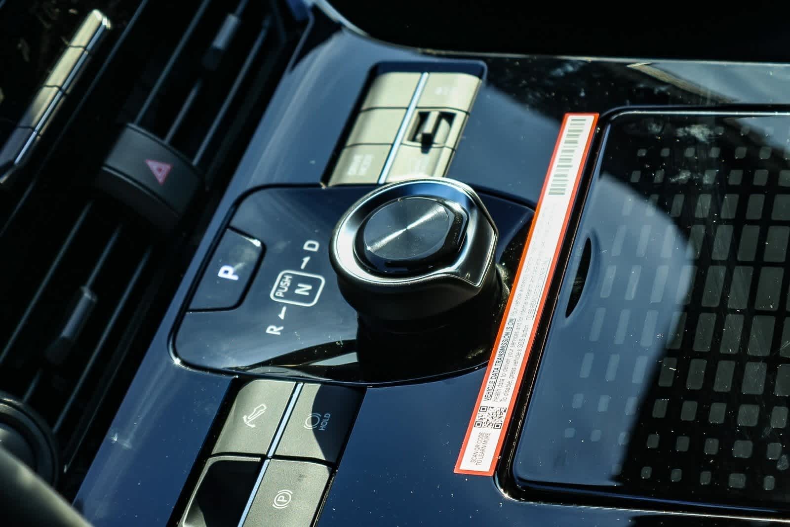 Thumbnail: 2025 Subaru Solterra - 19