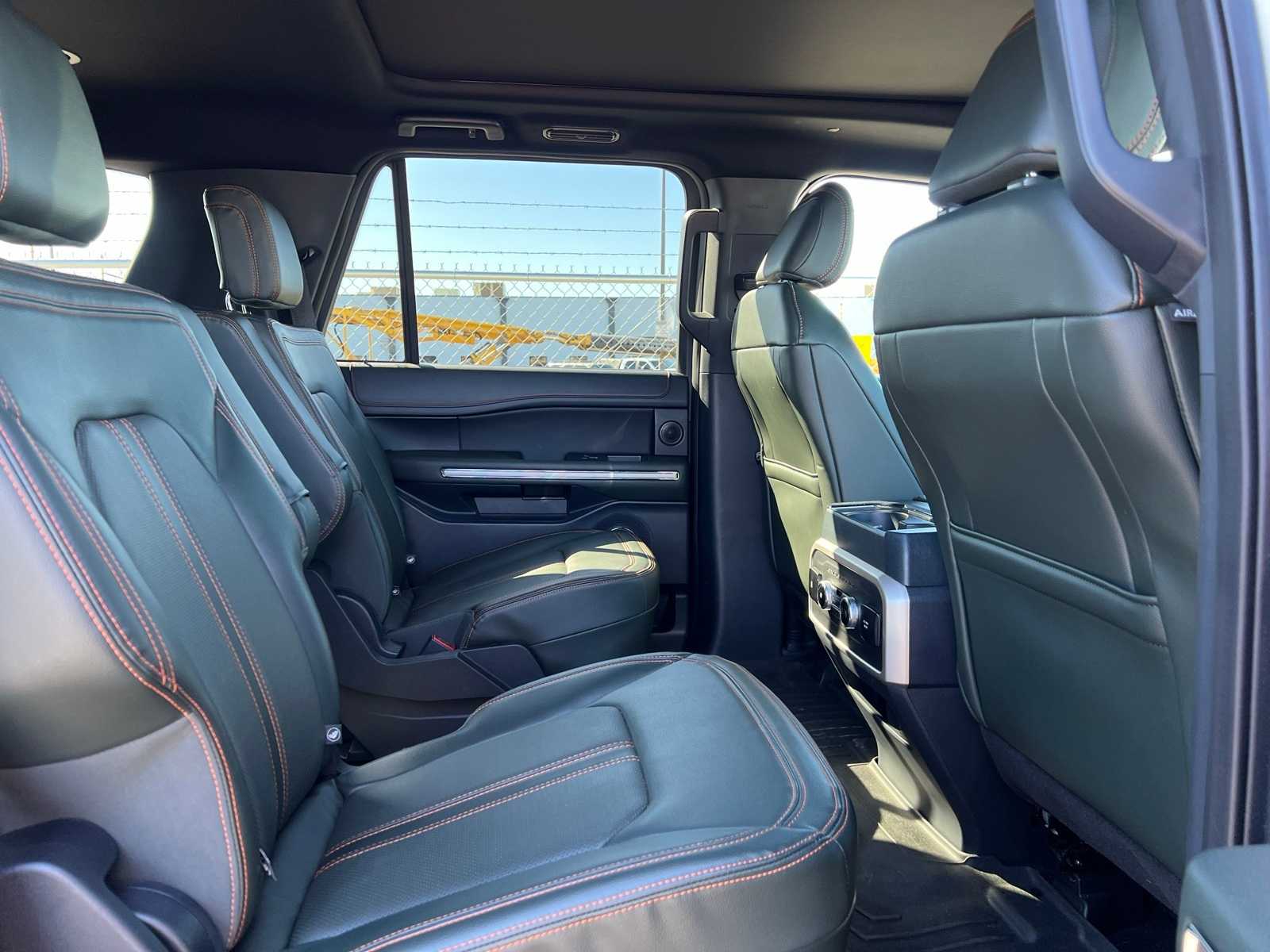 Thumbnail: 2022 Ford Expedition - 22