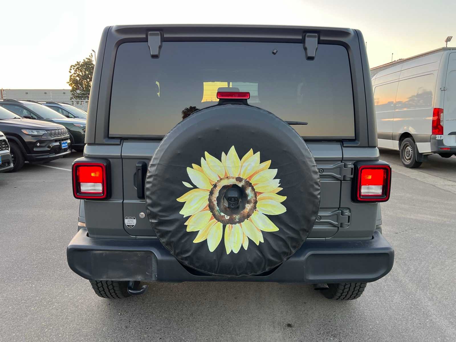 Thumbnail: 2020 Jeep Wrangler - 4