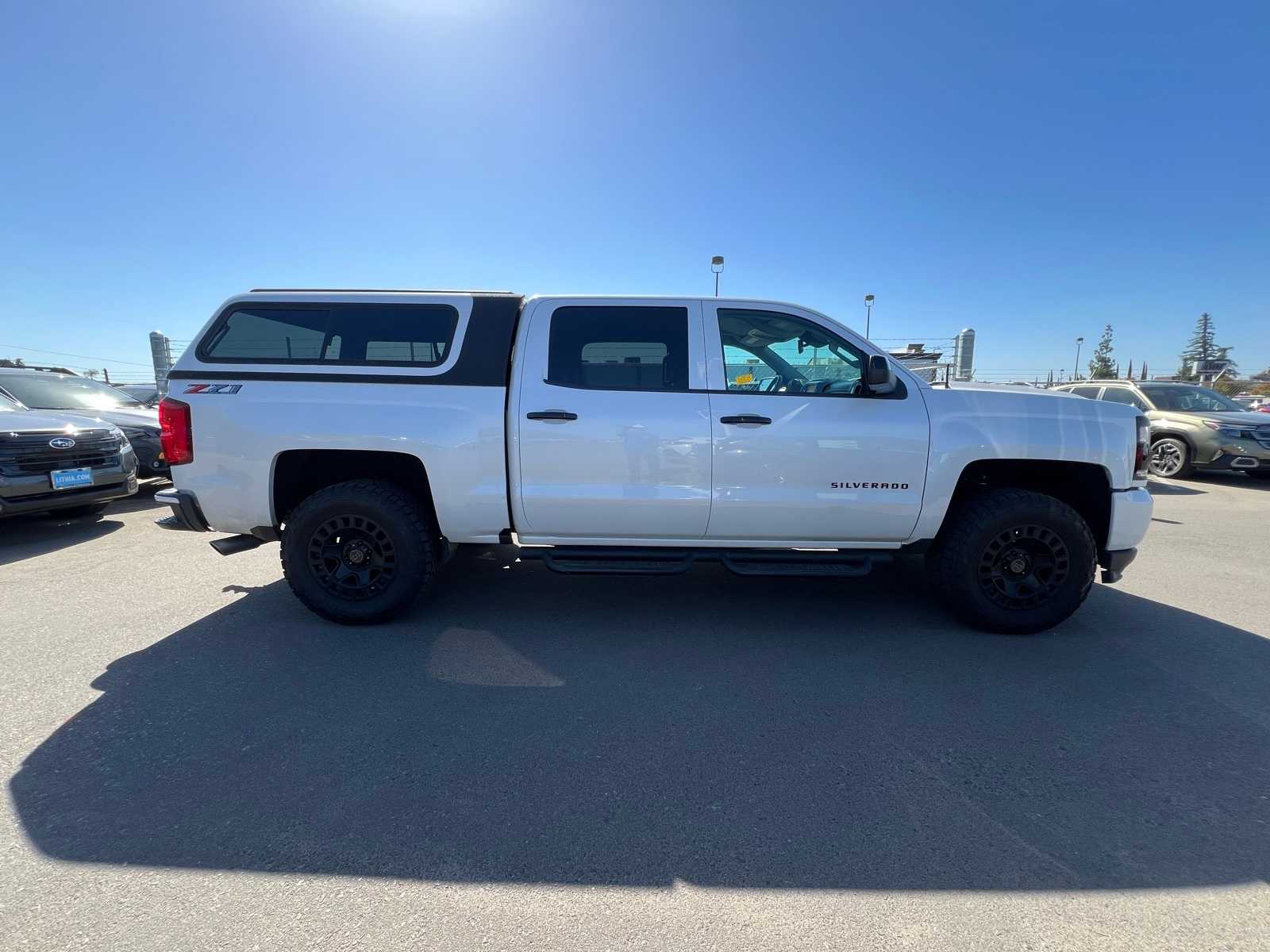 Thumbnail: 2018 Chevrolet Silverado 1500 - 8