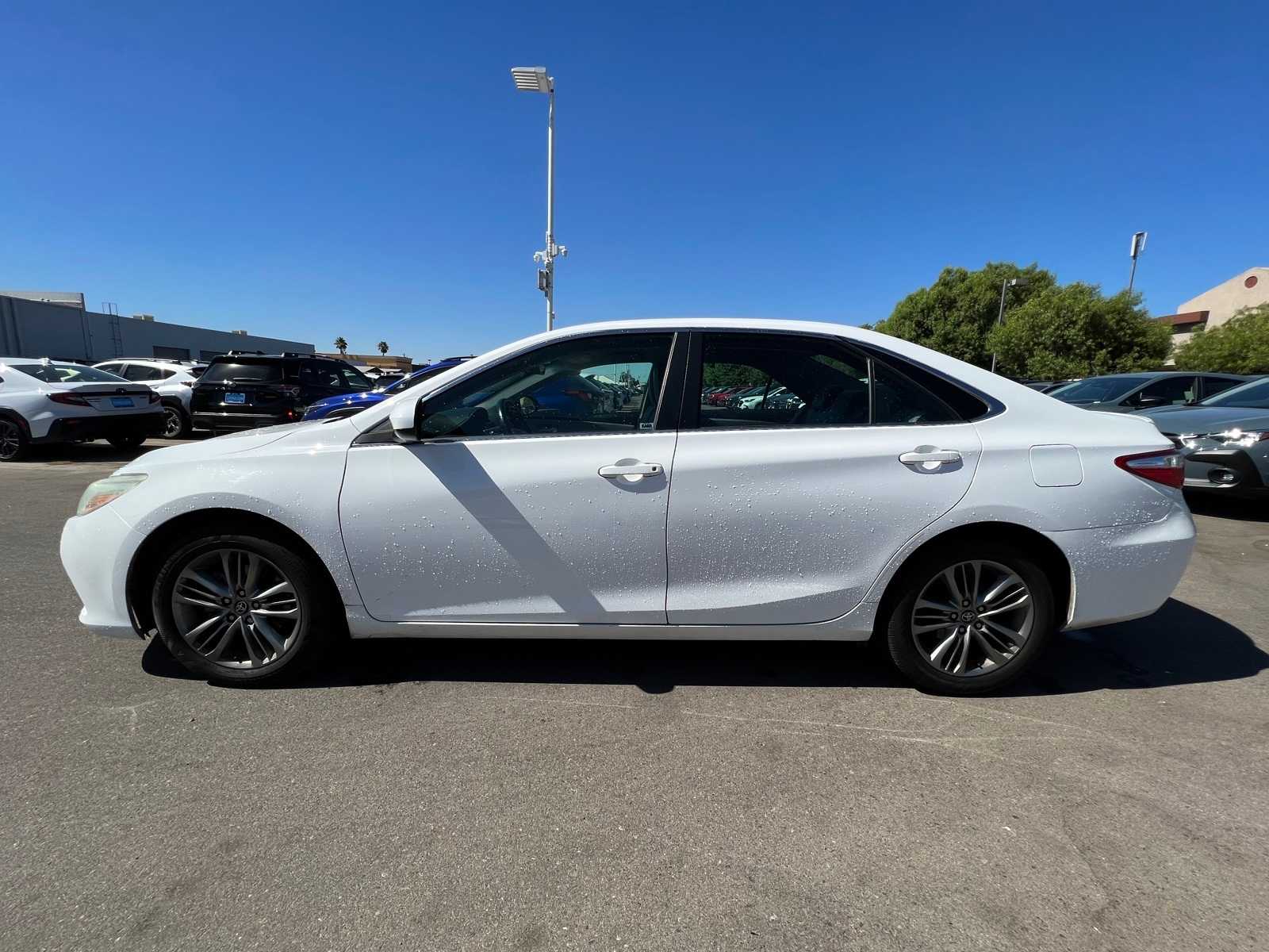 Thumbnail: 2016 Toyota Camry - 2