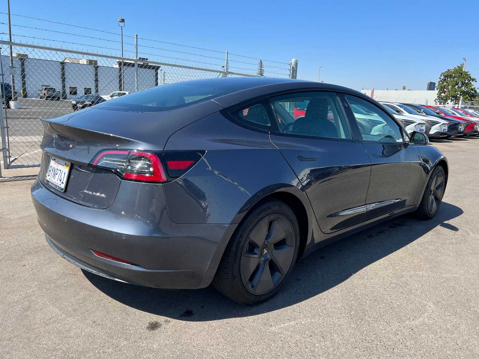 Thumbnail: 2021 Tesla Model 3 - 8