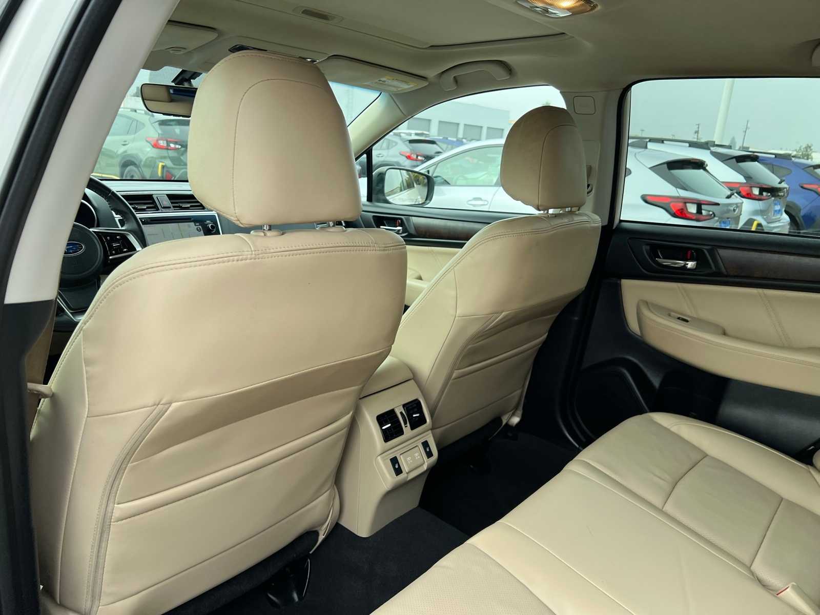 Thumbnail: 2019 Subaru Outback - 18