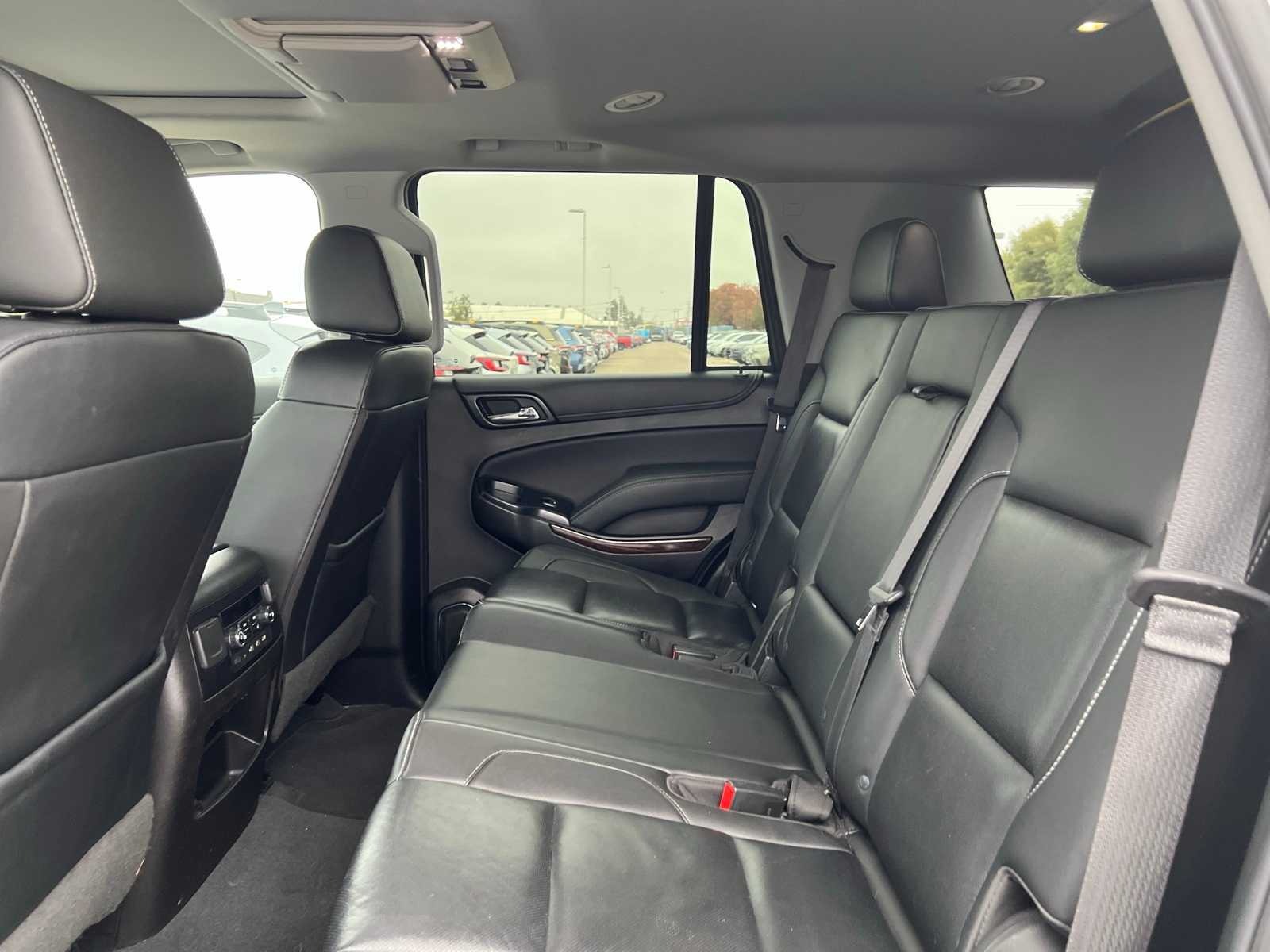 Thumbnail: 2019 GMC Yukon - 18