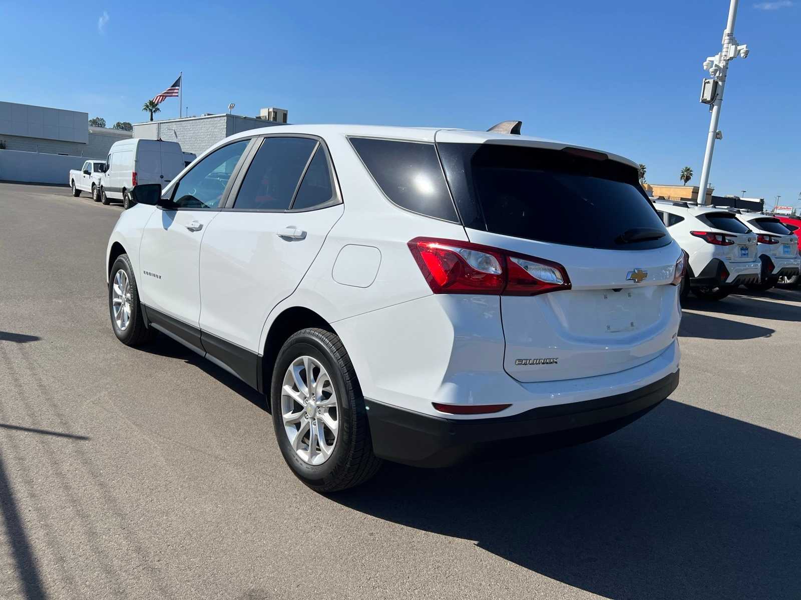 Thumbnail: 2020 Chevrolet Equinox - 3