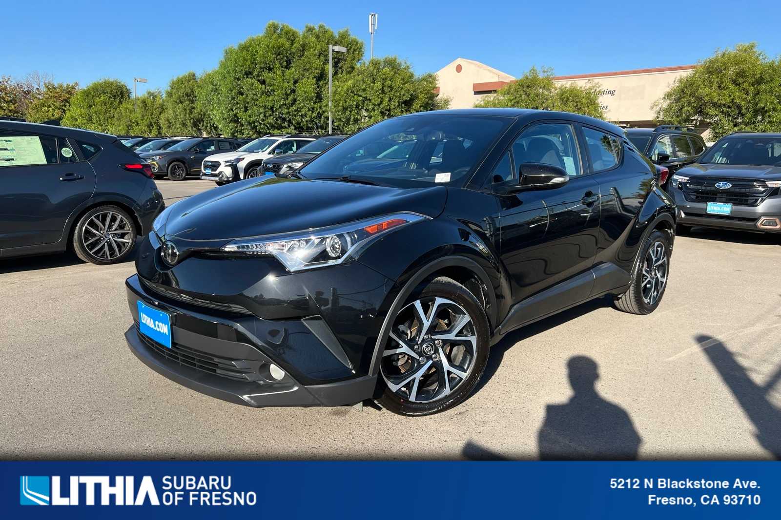 2018 Toyota C-HR XLE -
                  Fresno, CA